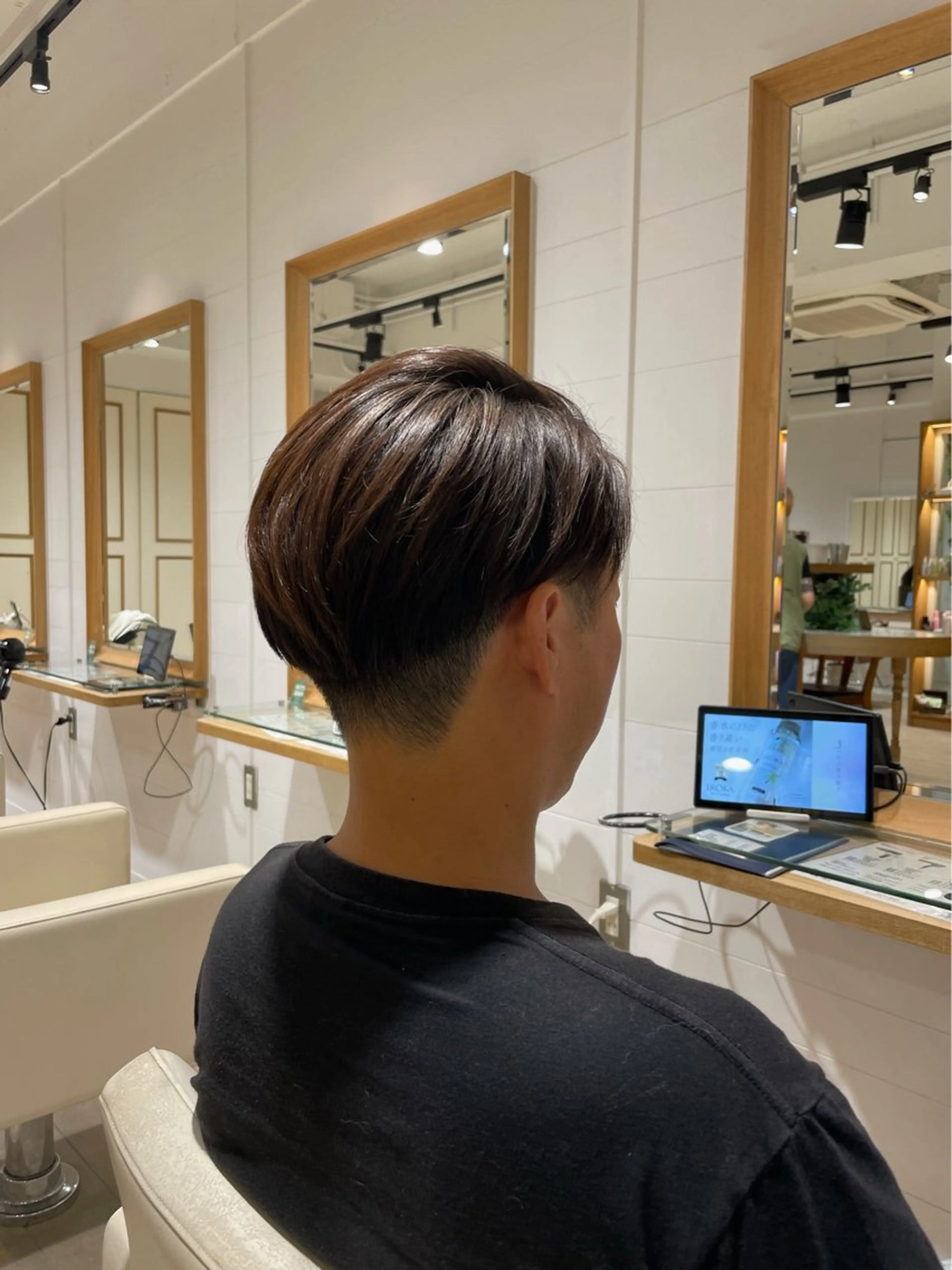 メンズ カット 🐝メンズハイライト …Rioのヘアスタイル