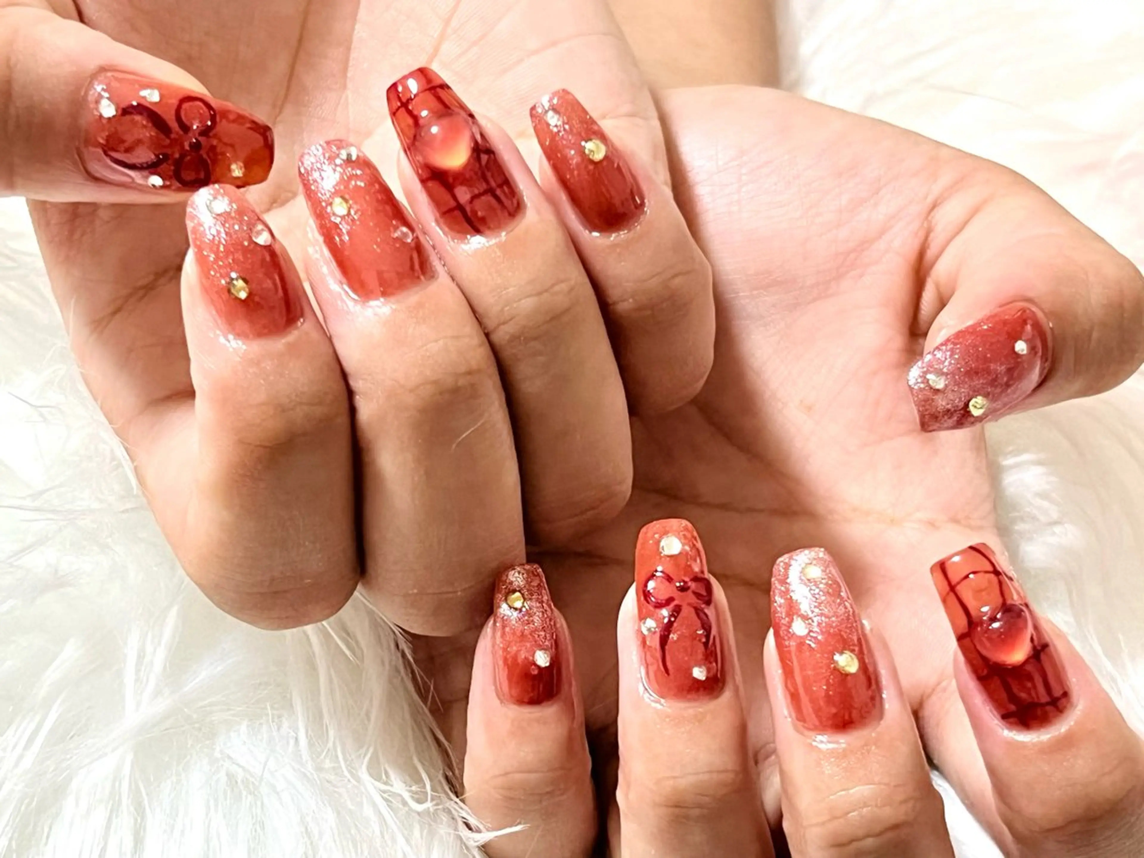 ネイル hohomi .のネイルデザイン