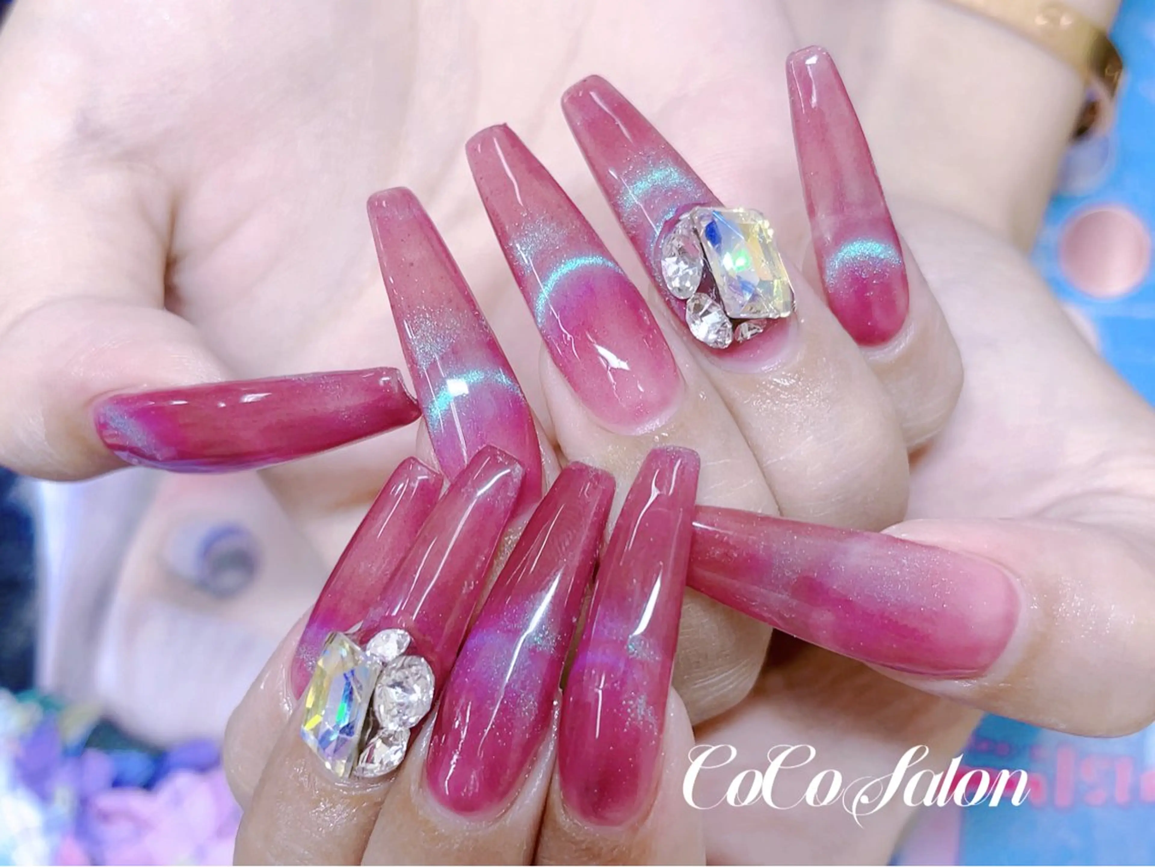 ネイル キラキラネイル マグネットネイル スカルプネイル ハンドネイル CoCoSalon ネイル/まつ毛予約のネイルデザイン