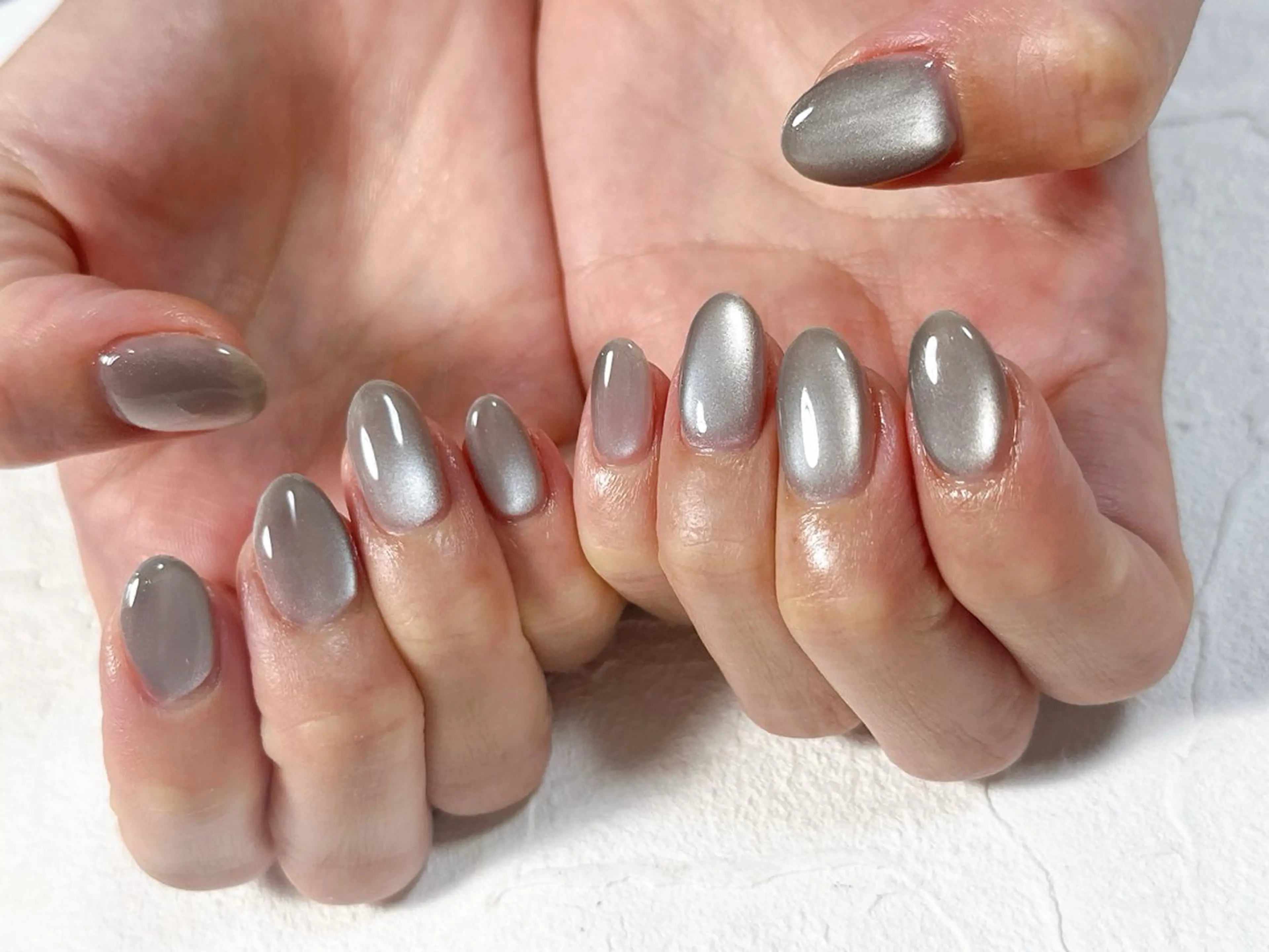 ネイル オーロラネイル フットネイル フレンチネイル ジェルネイル マグネットネイル kiki nail たまプラーザのネイルデザイン