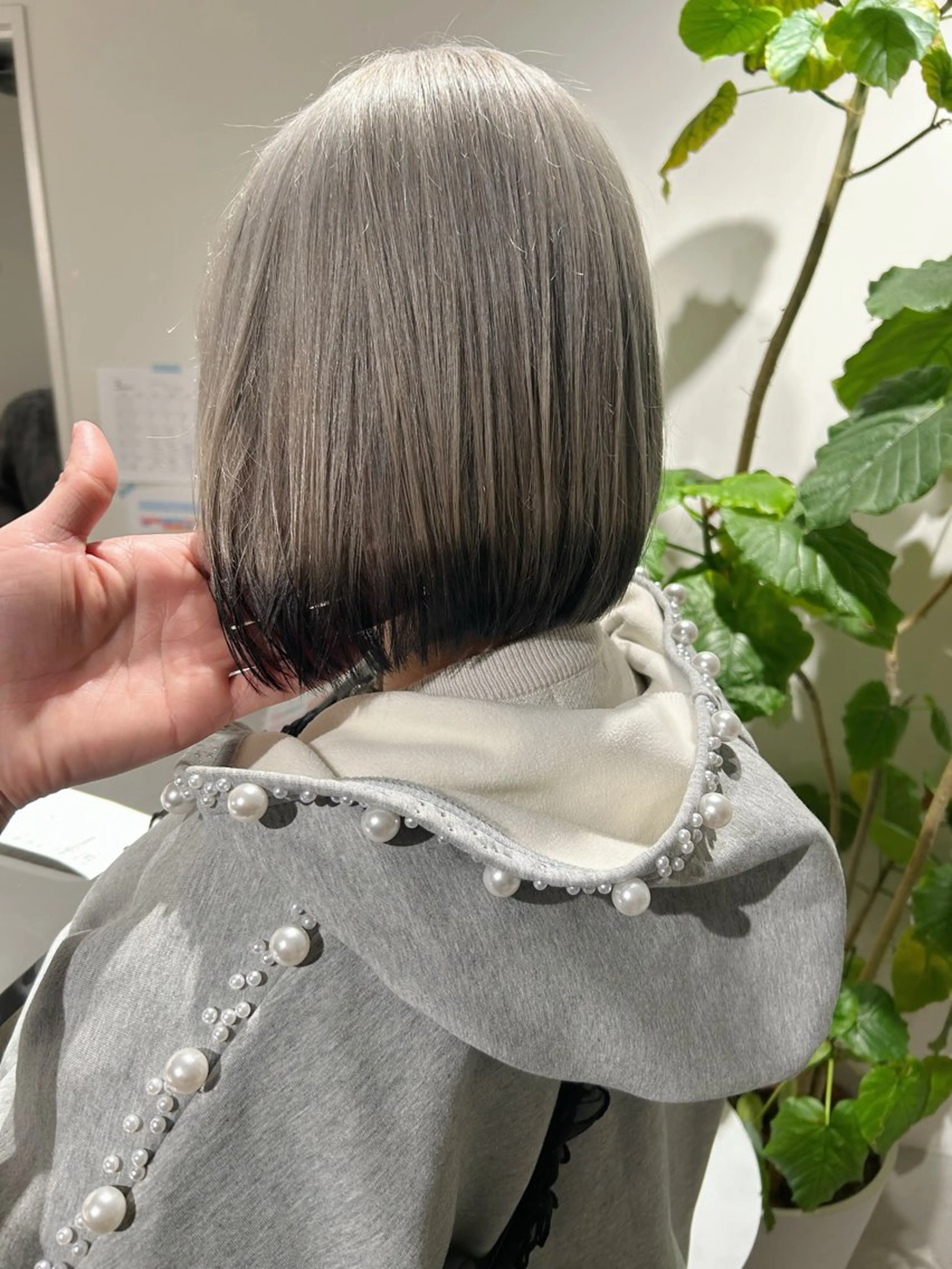 ショート ヘアカラー 💎韓国カラー Giness坂下巧のヘアスタイル