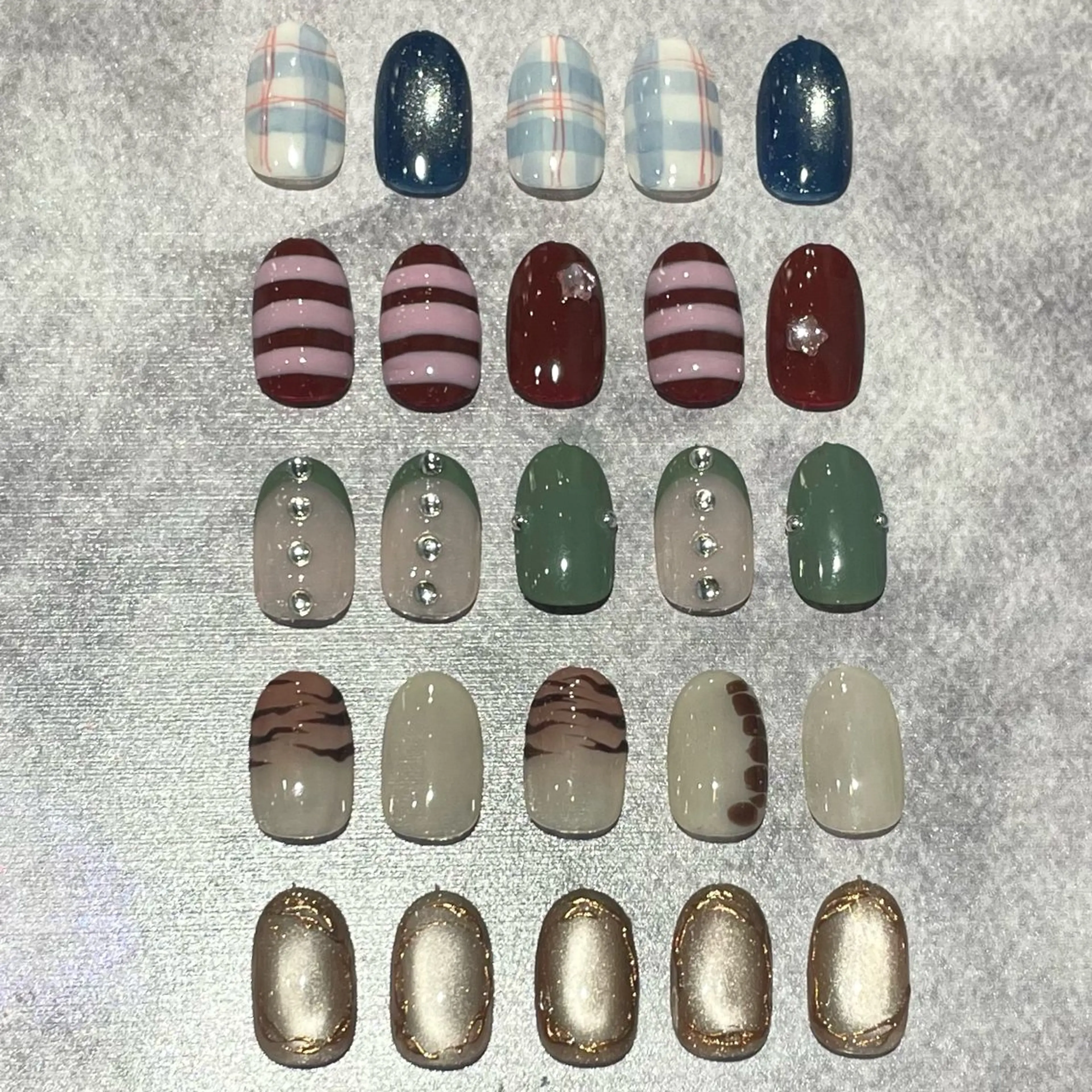 ネイル ハンドネイル OAK中目黒 ネイリスト Nicoのネイルデザイン