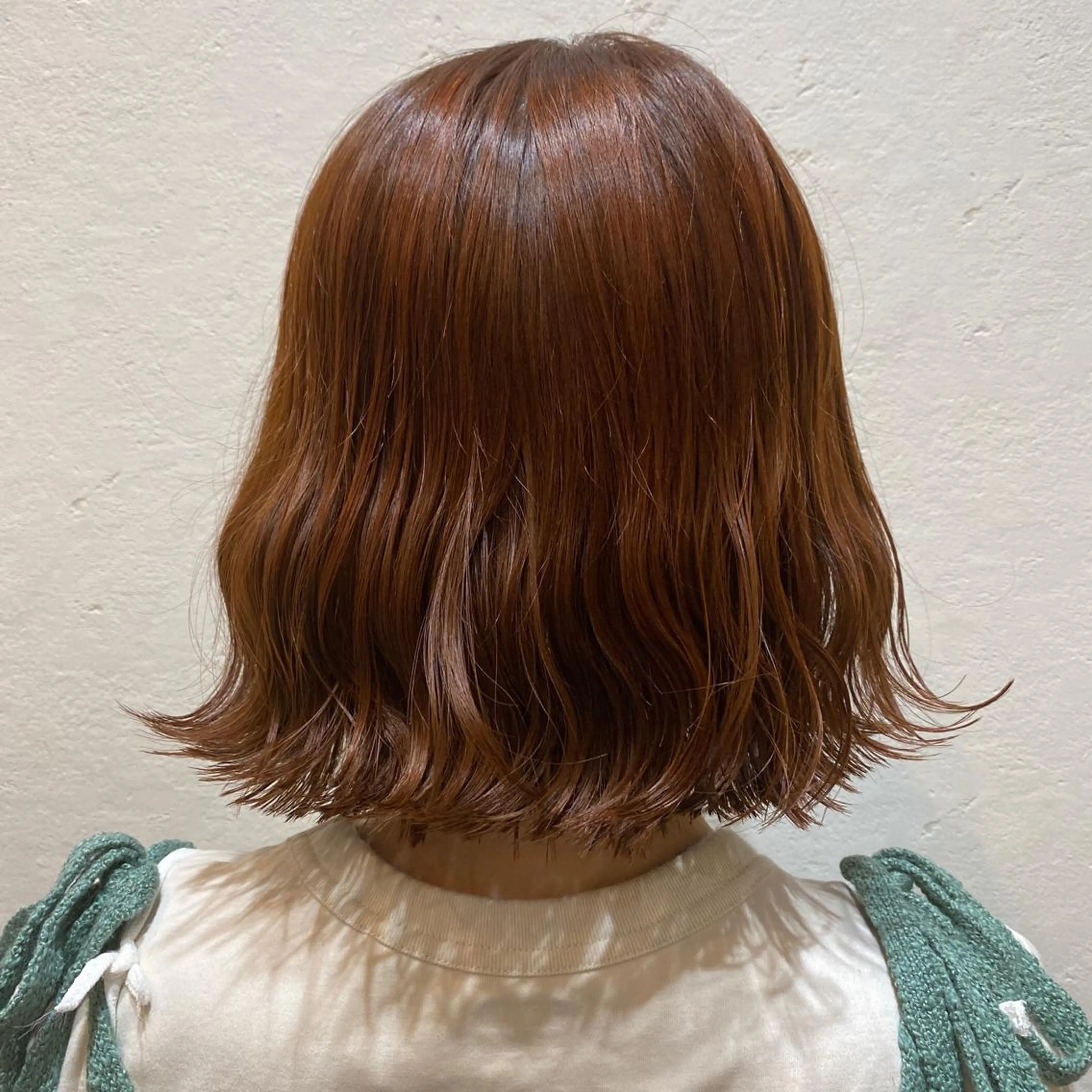 ミディアム カラー 齋藤 結愛のヘアスタイル