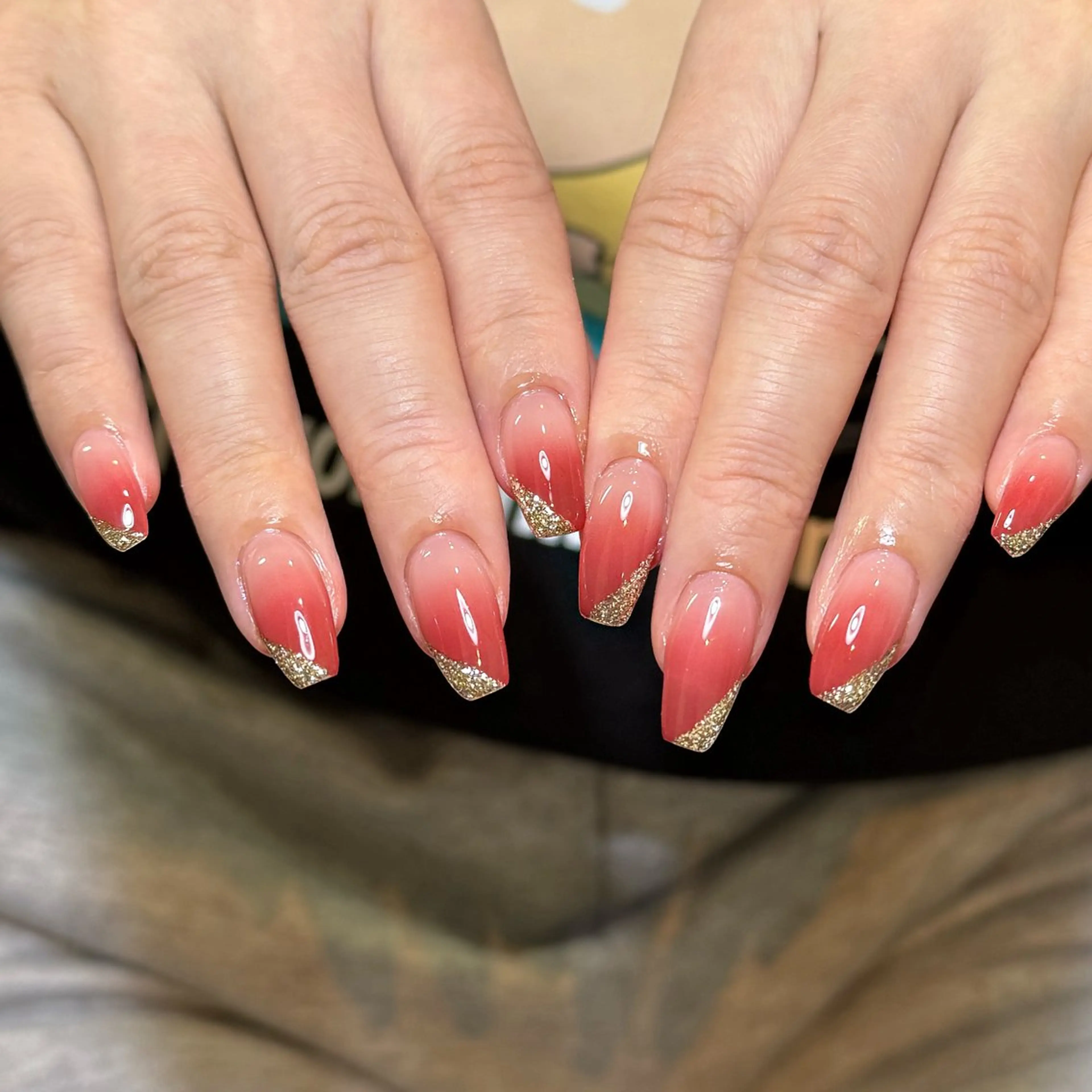 ネイル オーロラネイル 長さ出し フレンチネイル ジェルネイル ガラスフレンチ ハンドネイル Rela・S NAILのネイルデザイン