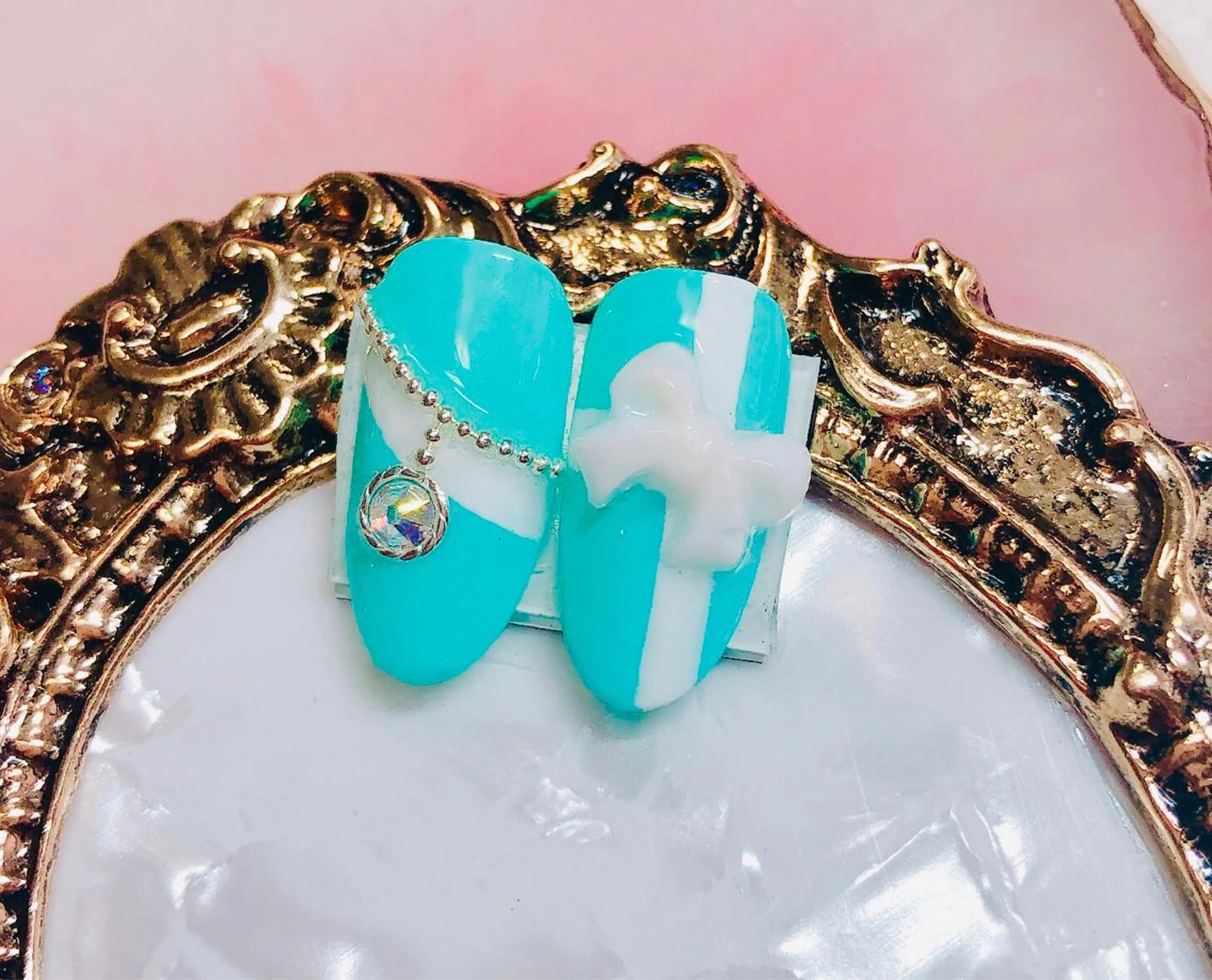 ネイル CROWN プライベートサロンのネイルデザイン