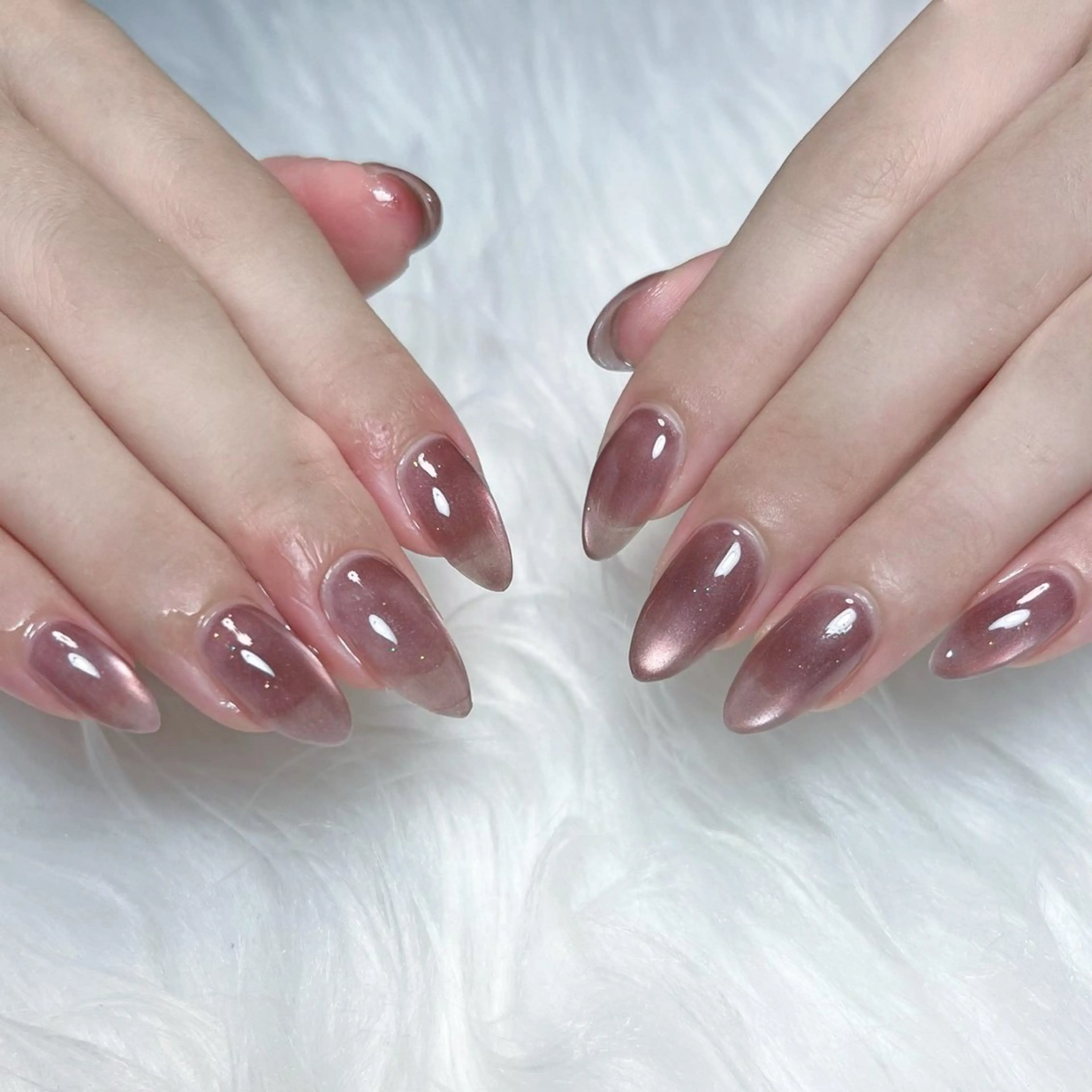 ネイル WHITE NAIL所属・澤村 七海のネイルデザイン