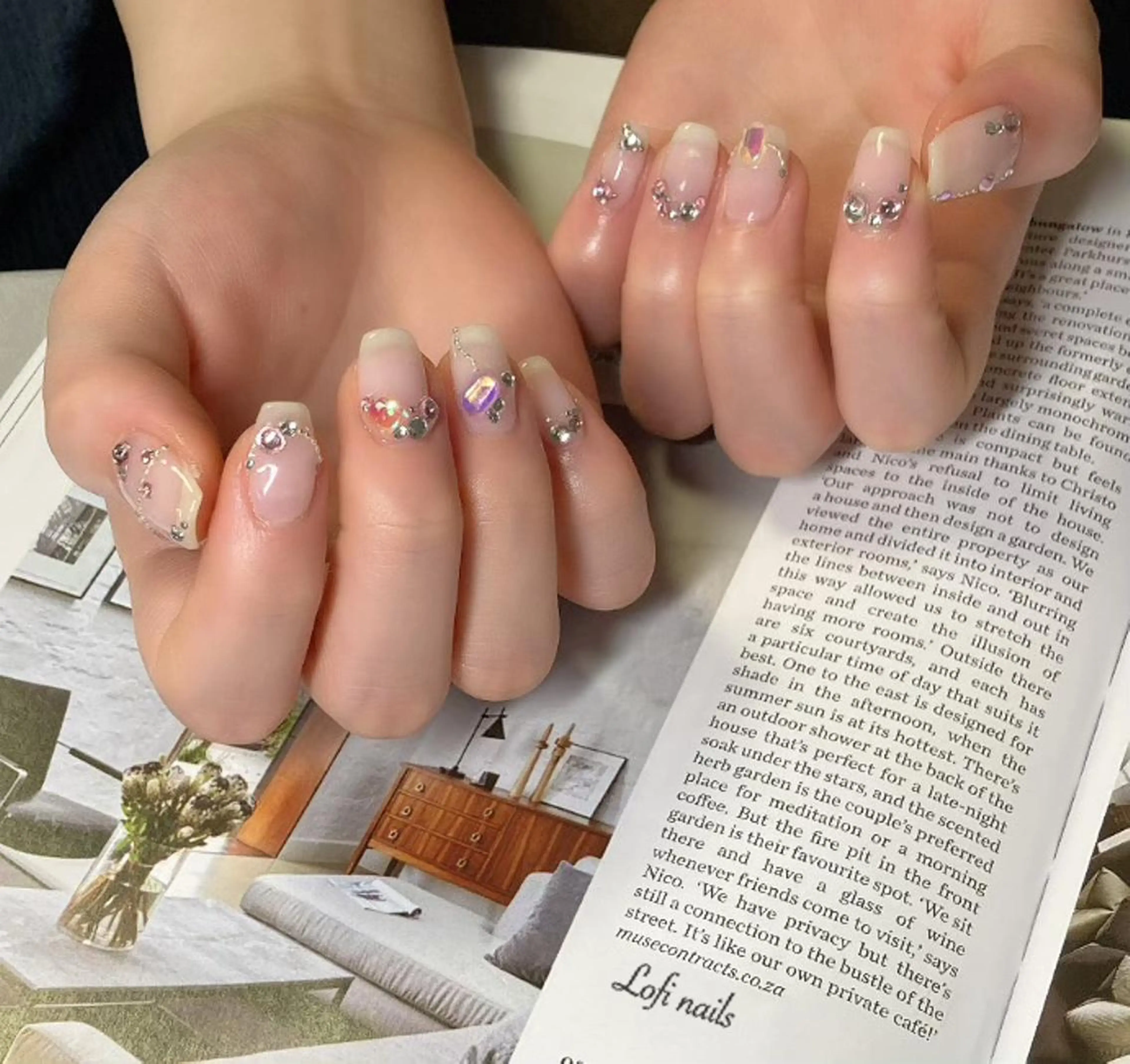 ミディアム ネイル Lofi nails ゆきこのネイルデザイン