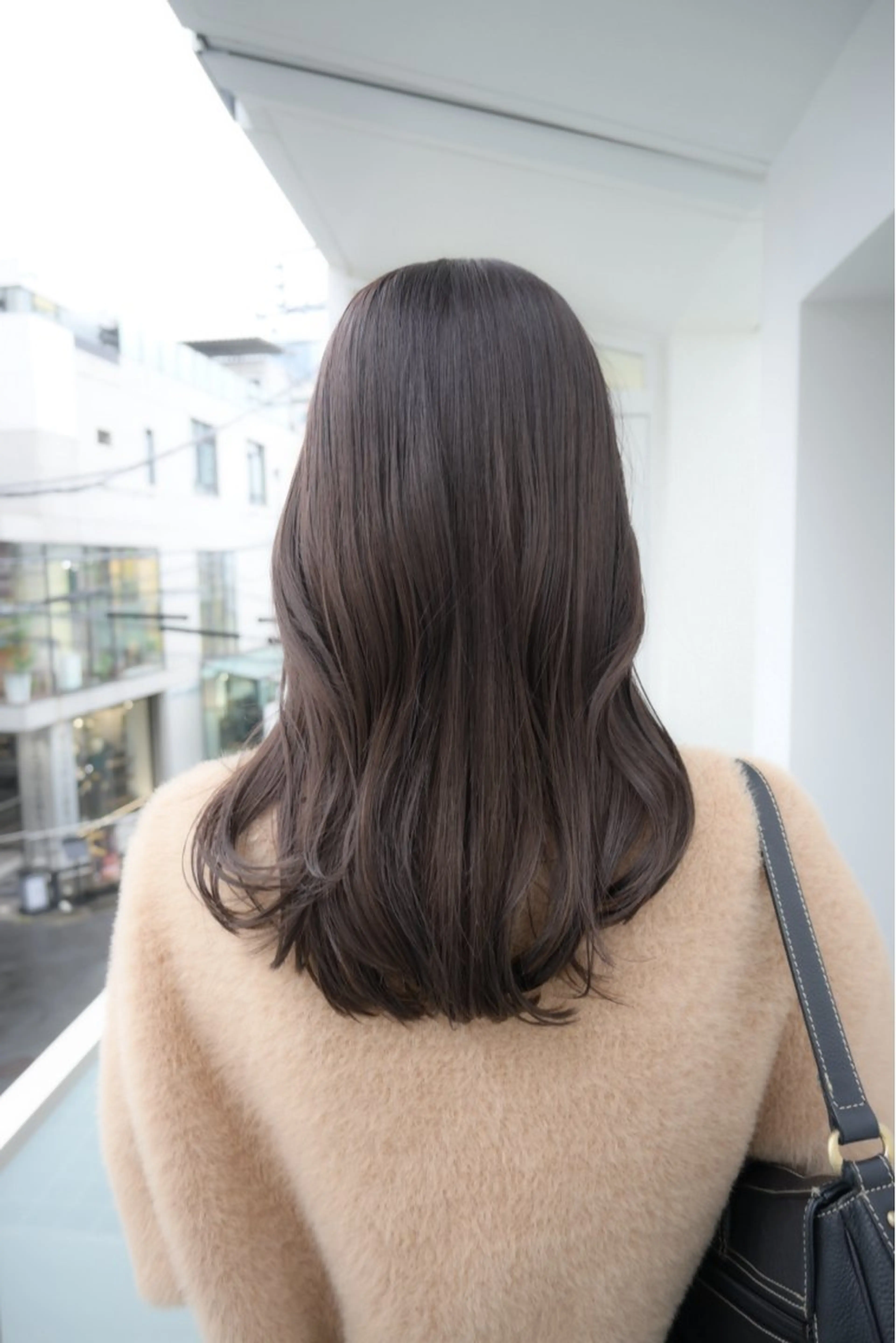 セミロング カラー 日南乃/柔らか ブラウンカラーのヘアスタイル