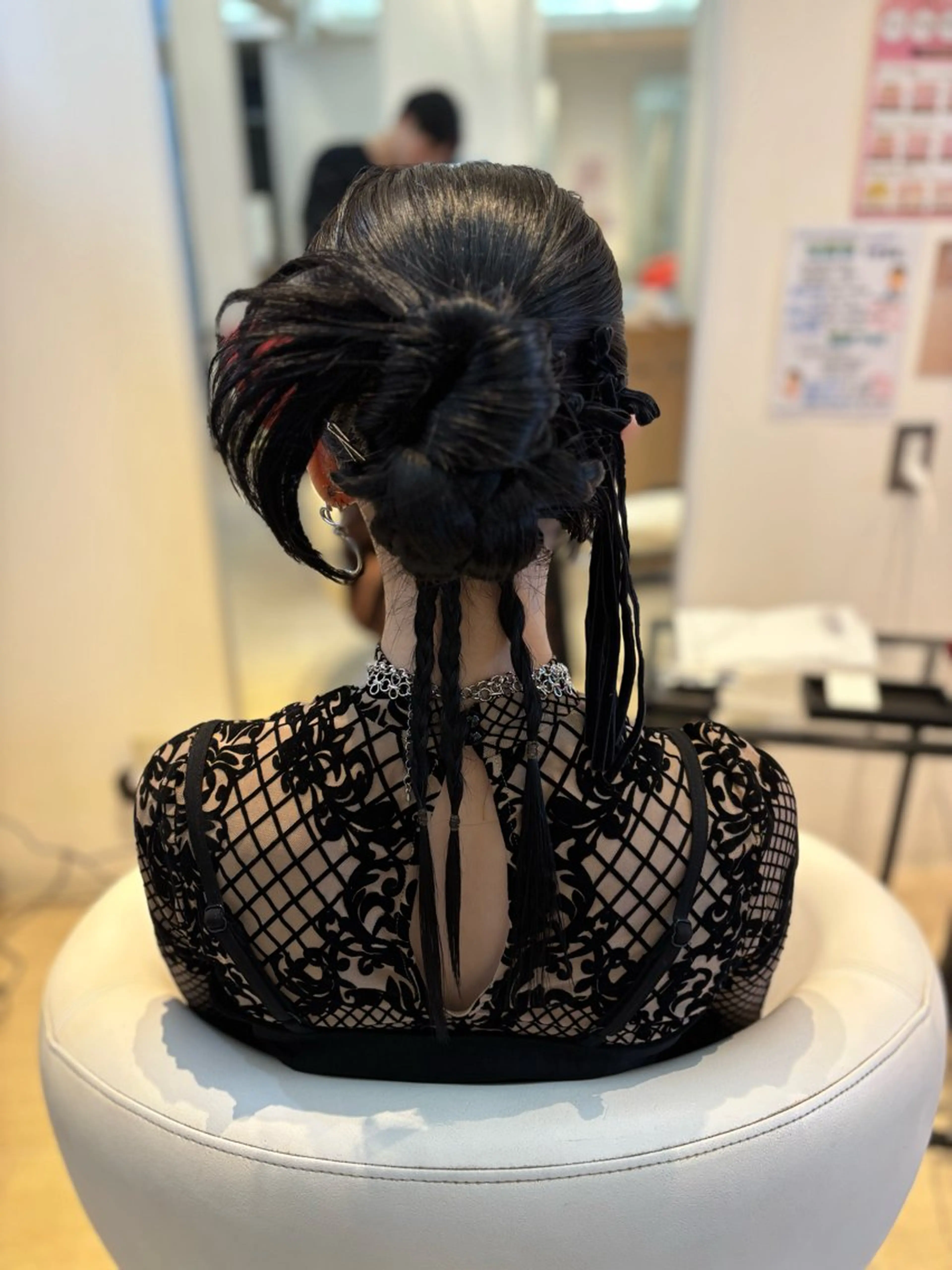 ロング ヘアセット lachiq R+ カイトのヘアスタイル