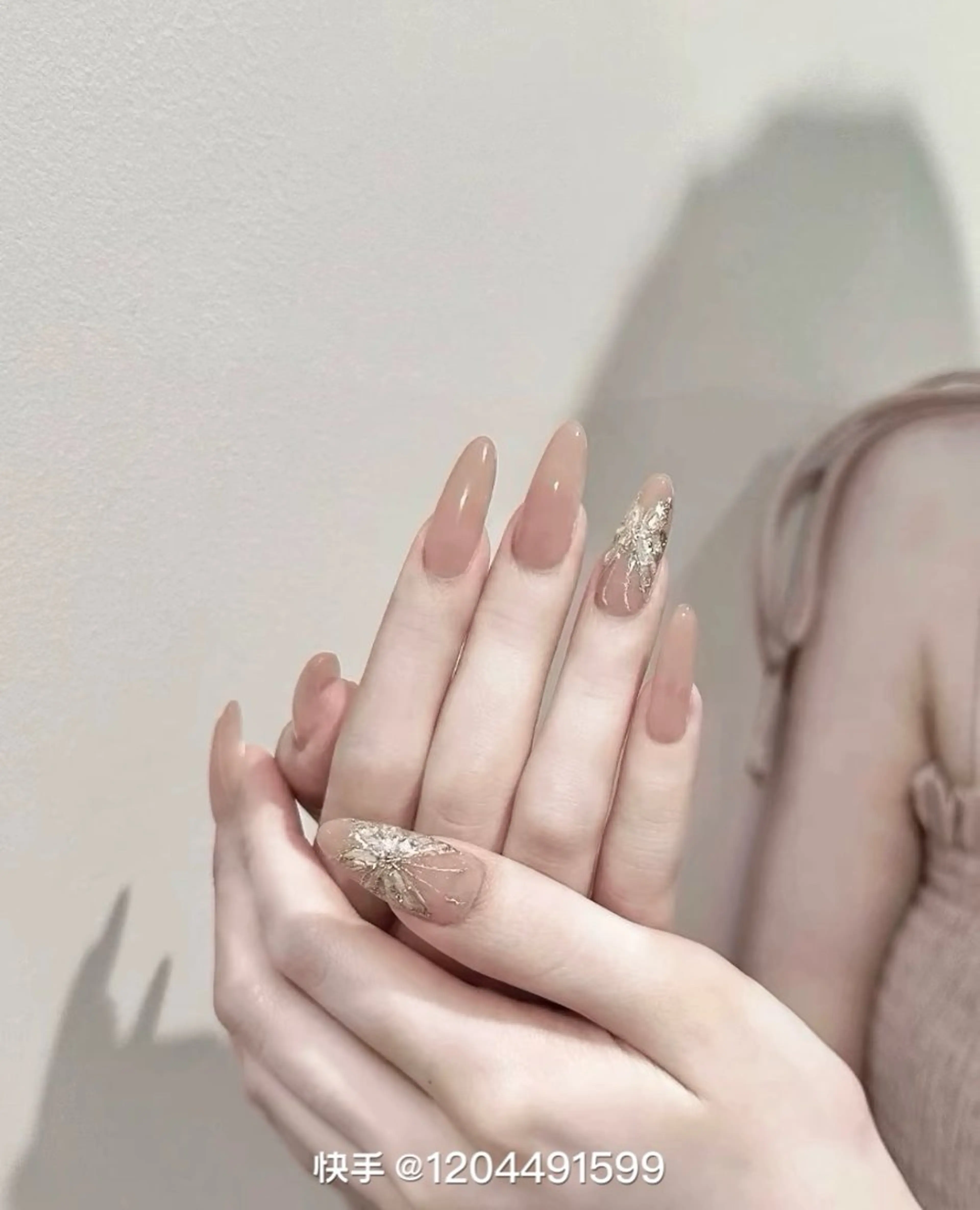 ネイル 長さ出し フレンチネイル 韓国ネイル マグネットネイル マグネットフレンチ sun nail池袋 モデル募集のネイルデザイン