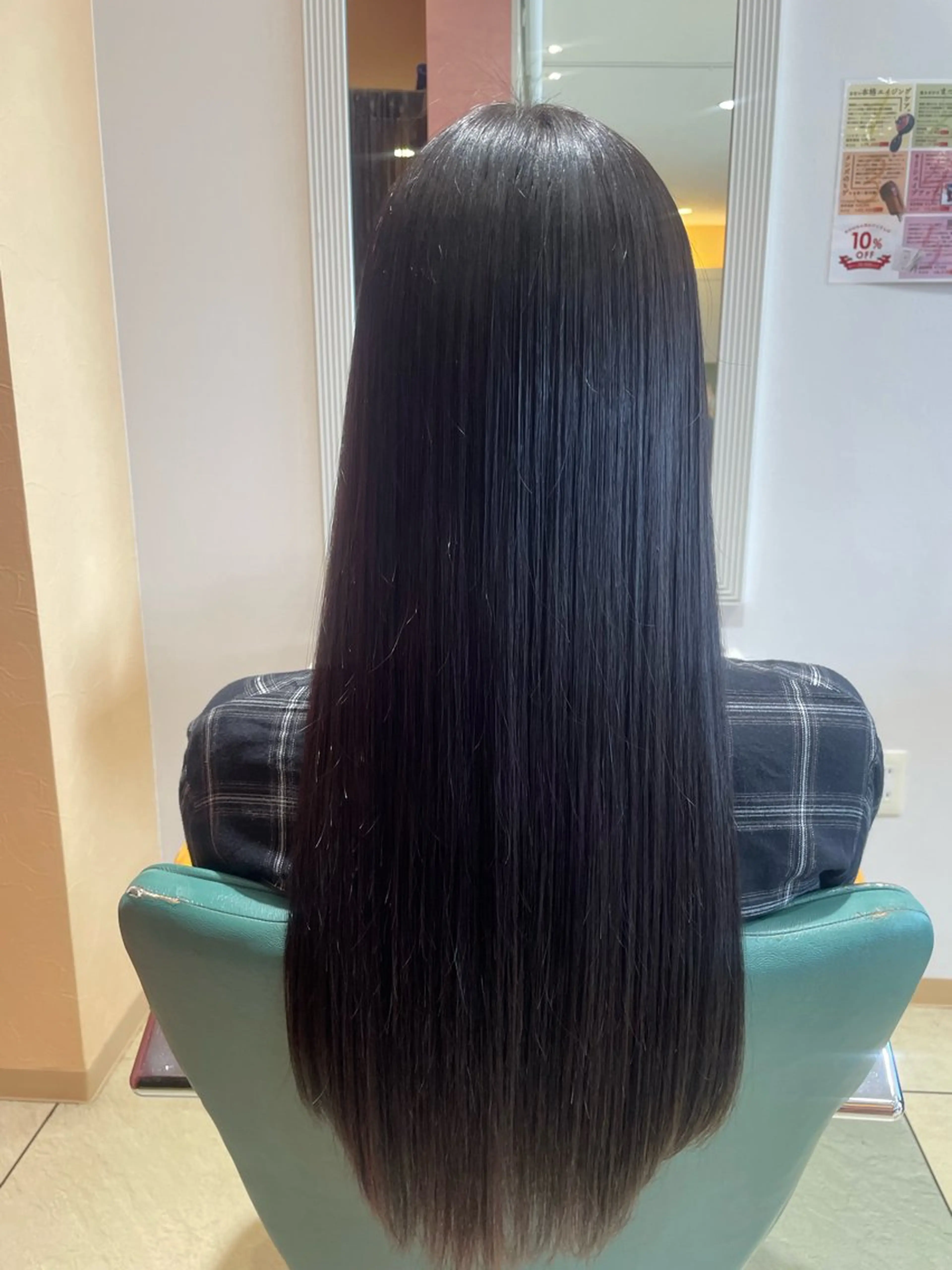 ロング カラー 髪質改善 ロング トリートメント カット ヘアカラー トリートメント 透明感カラー/ くびれヘア/ユウユのヘアスタイル