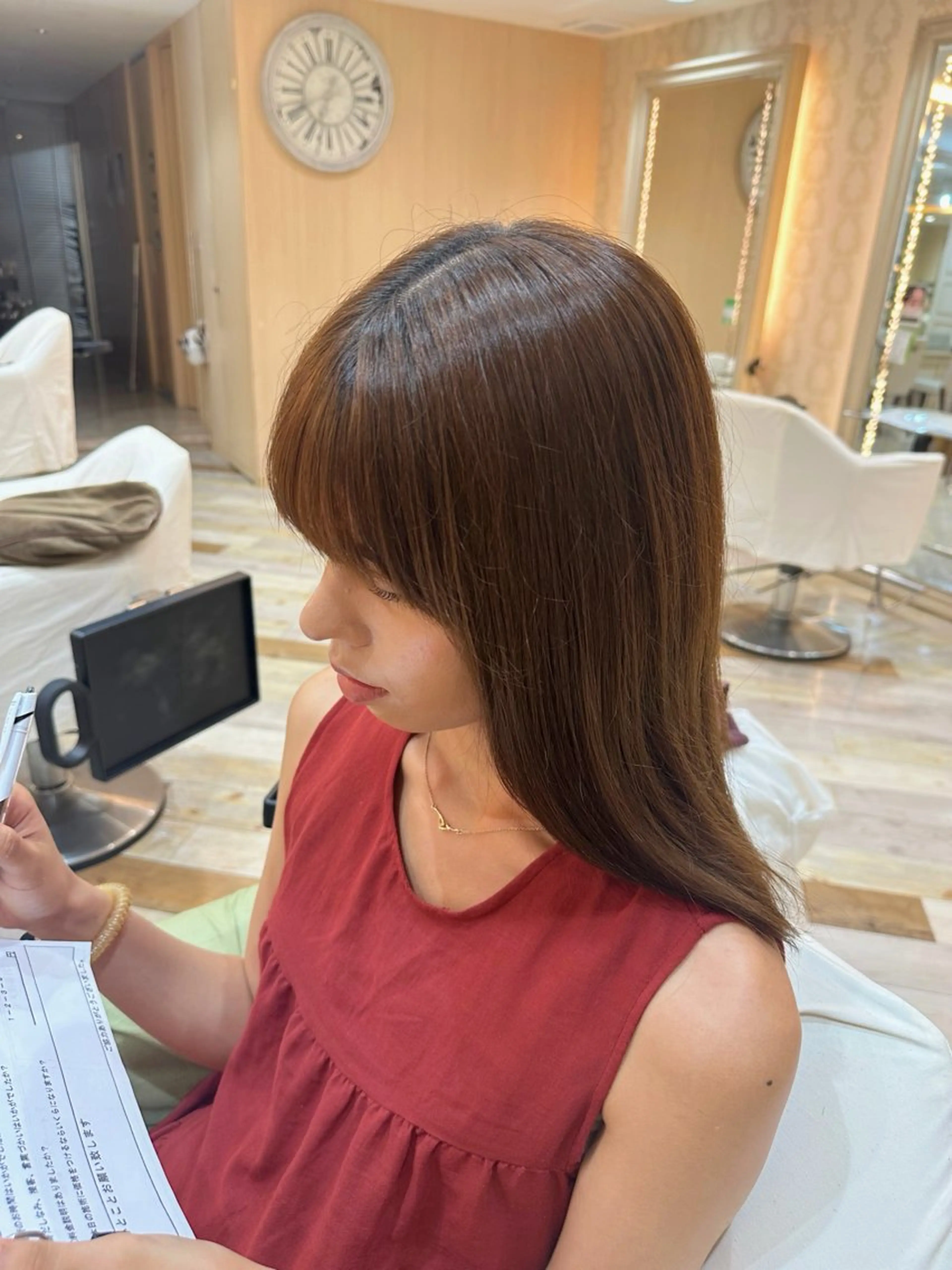 ロング 顔周りカット 釣谷 優心のヘアスタイル