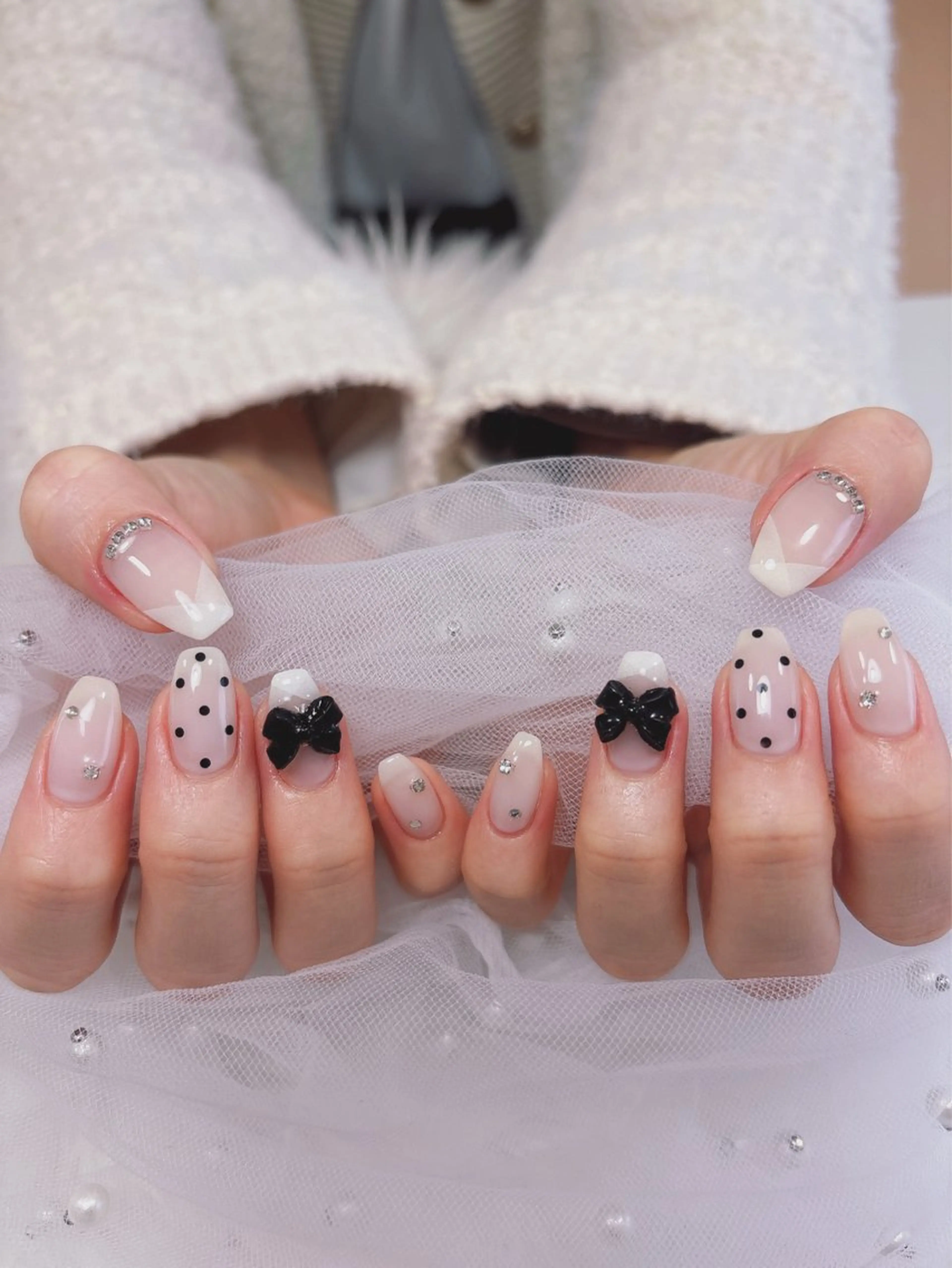 ミディアム ハンドネイル Nail Salon Rinosh所属・Rinosh Haruのネイルデザイン