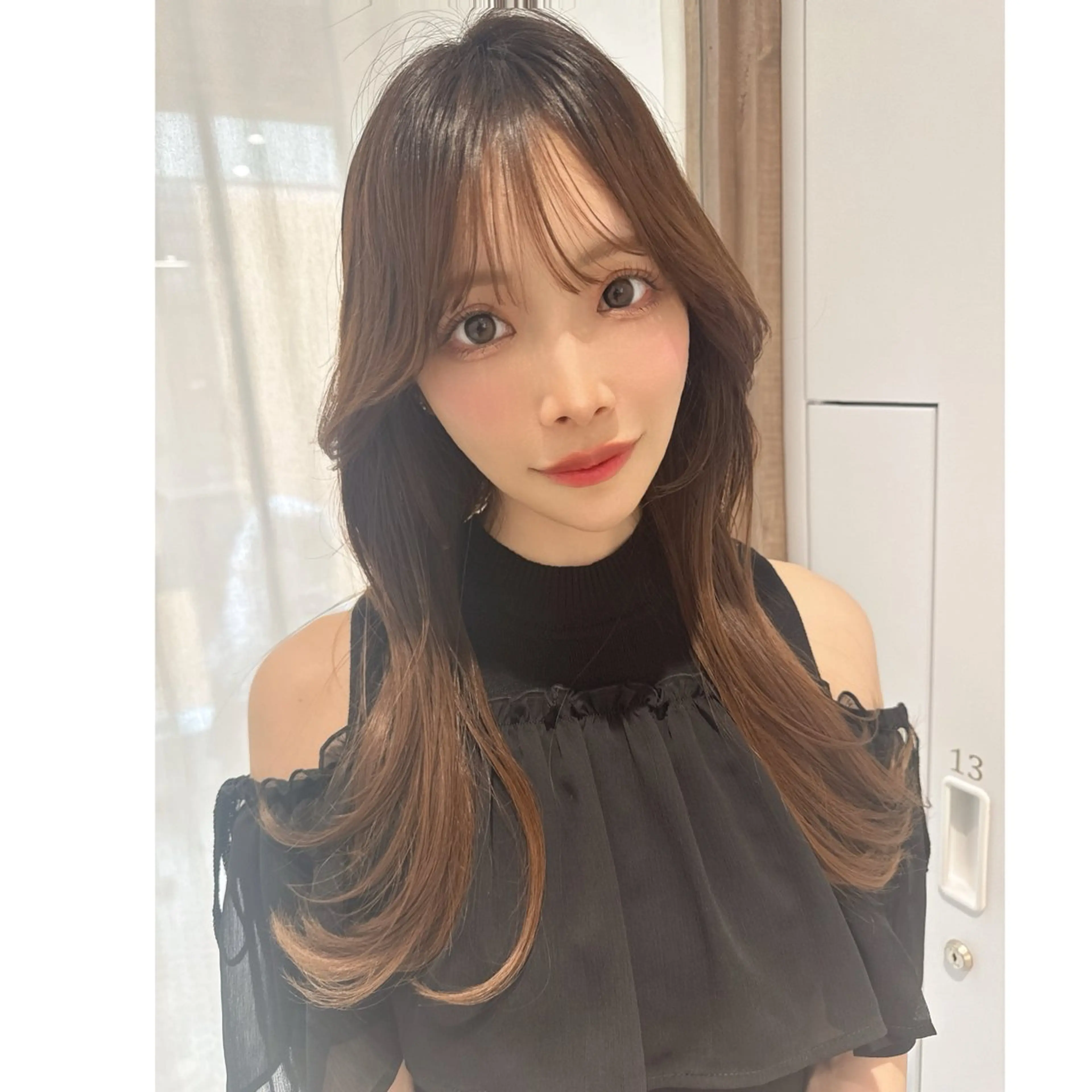 セミロング くびれヘア くびれレイヤー レイヤーカット カット ヘアカラー 森 隆秀/韓国ヘアのヘアスタイル