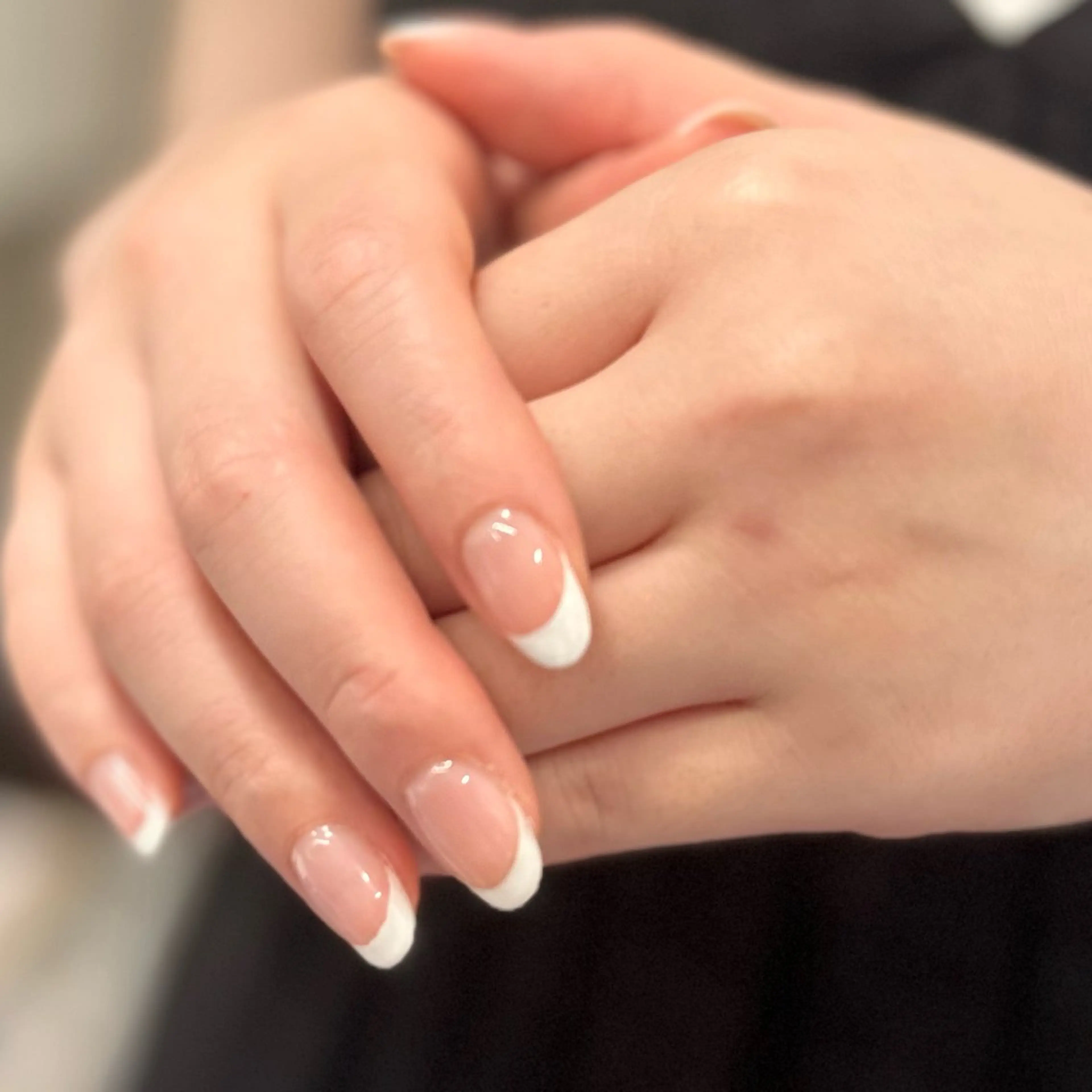 ネイル フレンチネイル Rairia nail所属・ライリアネイル Mikuのネイルデザイン