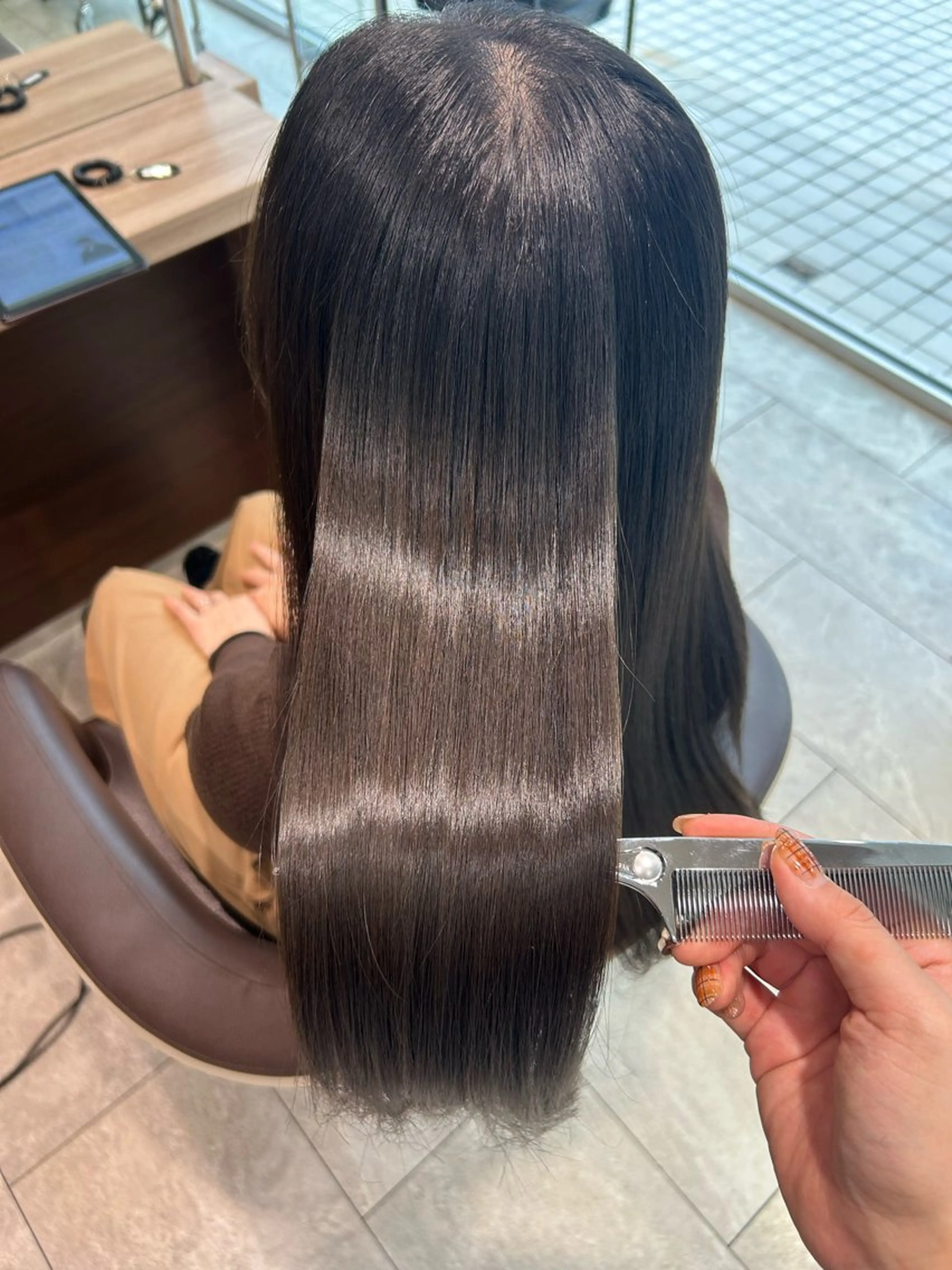 ロング 縮毛矯正 トリートメント 🎀髪質改善 🎀井上華のヘアスタイル