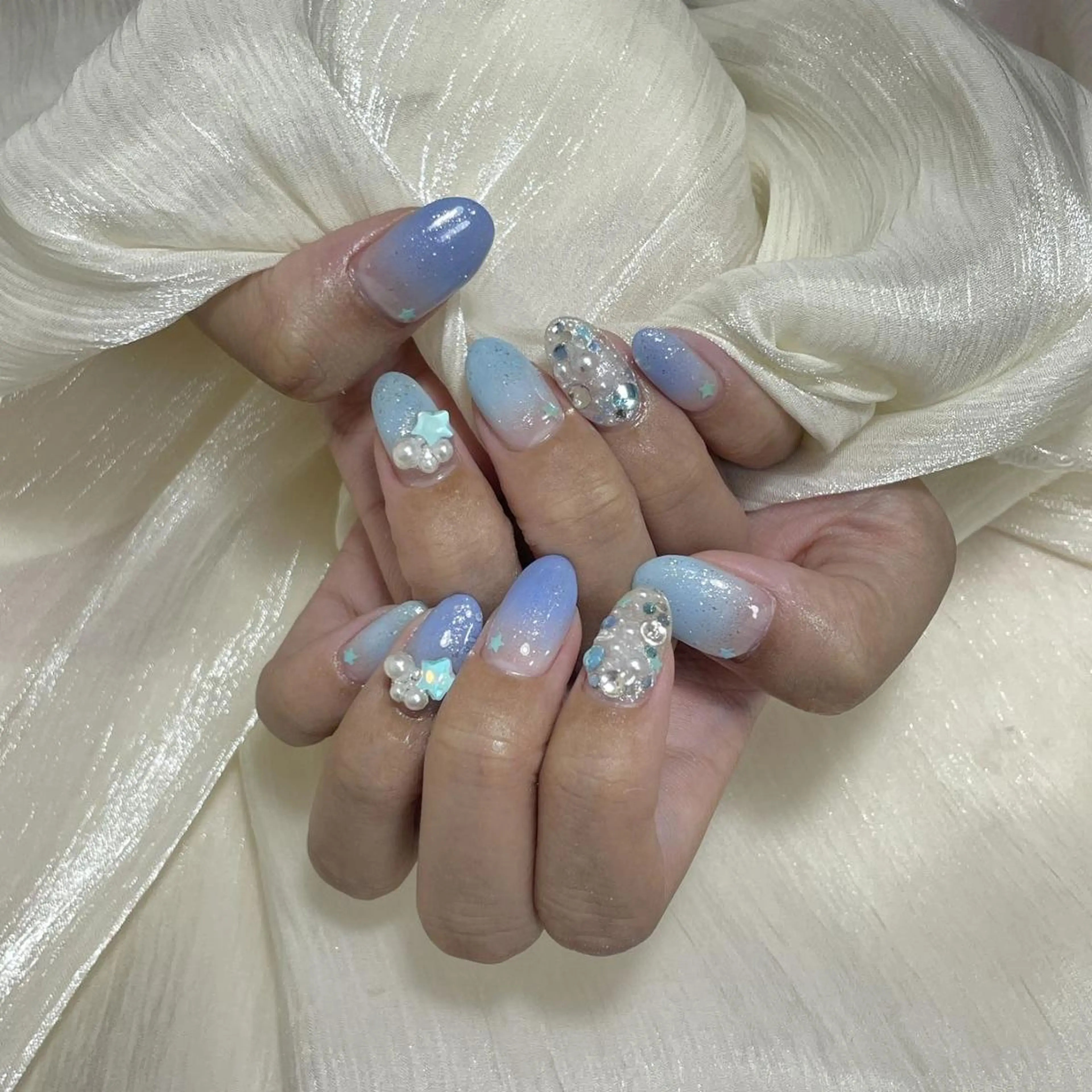 ネイル ハンドネイル DEMAIN- 🌹のネイルデザイン