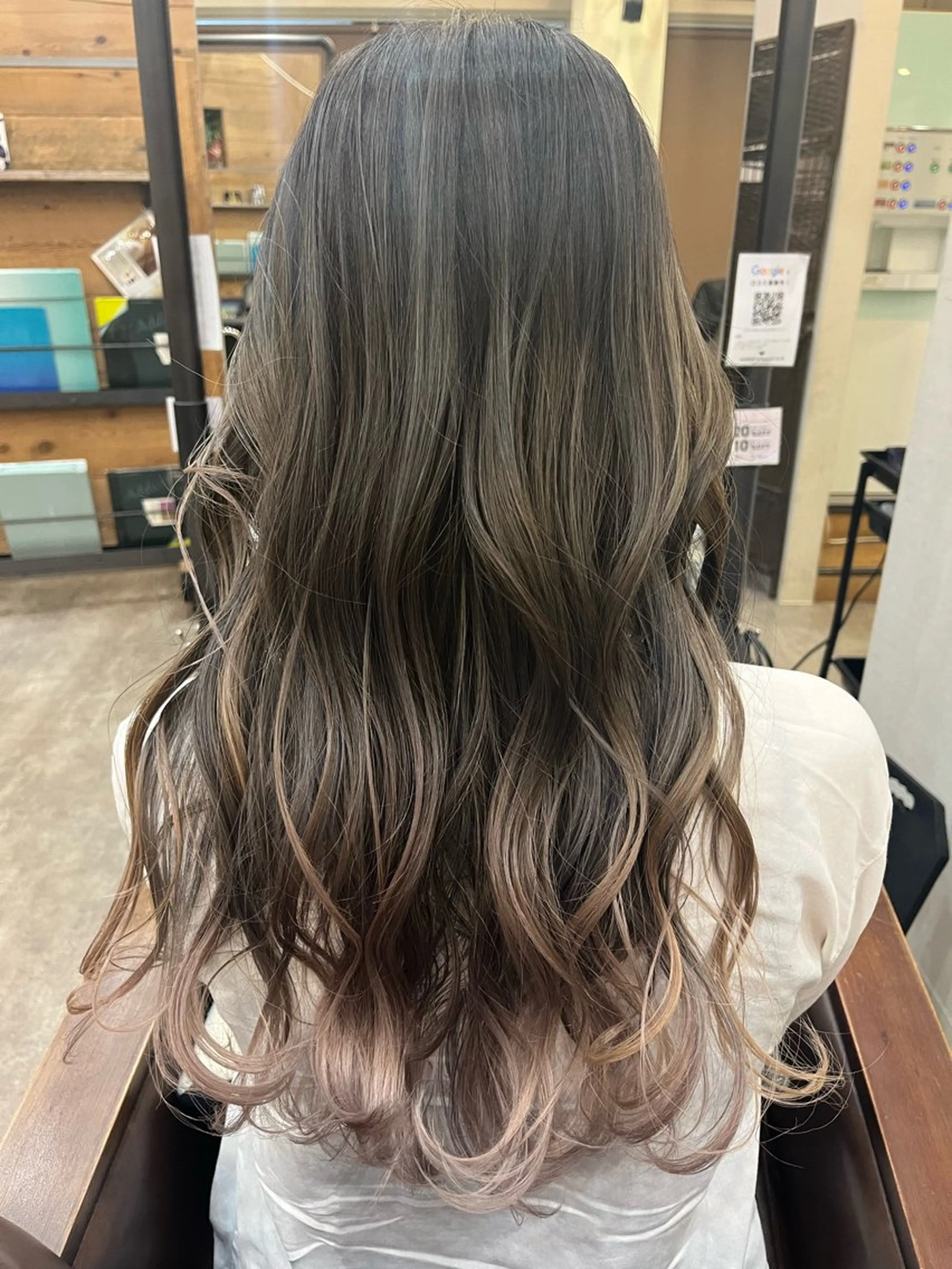 ロング カラー 艶髪矯正/髪質改善 カイトのヘアスタイル