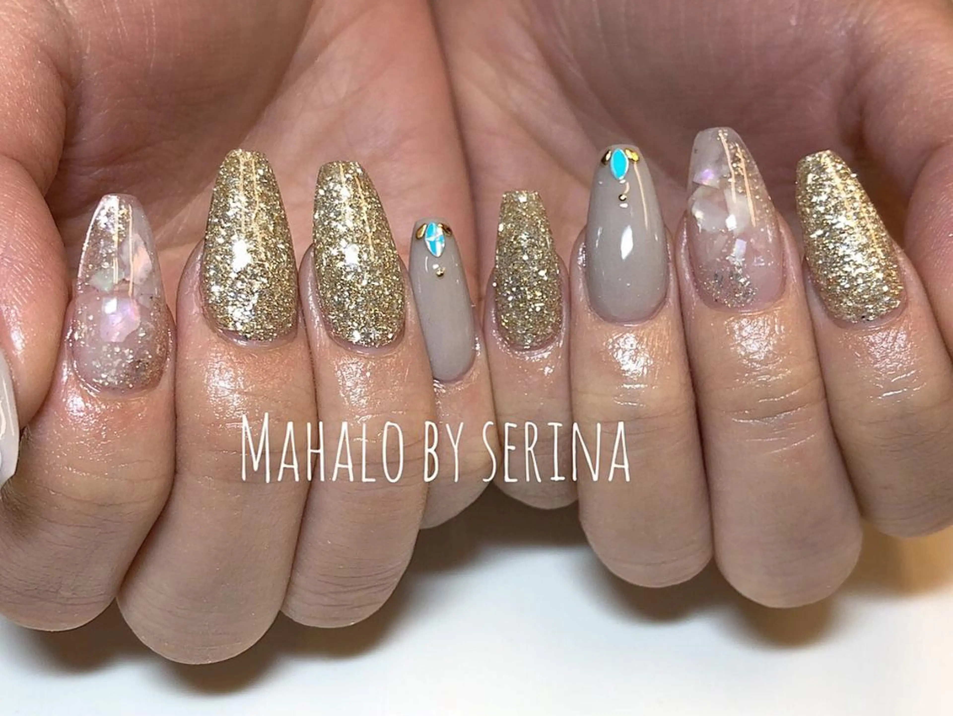 セミロング カラー ネイル SUNNY BAE. SERINAのネイルデザイン