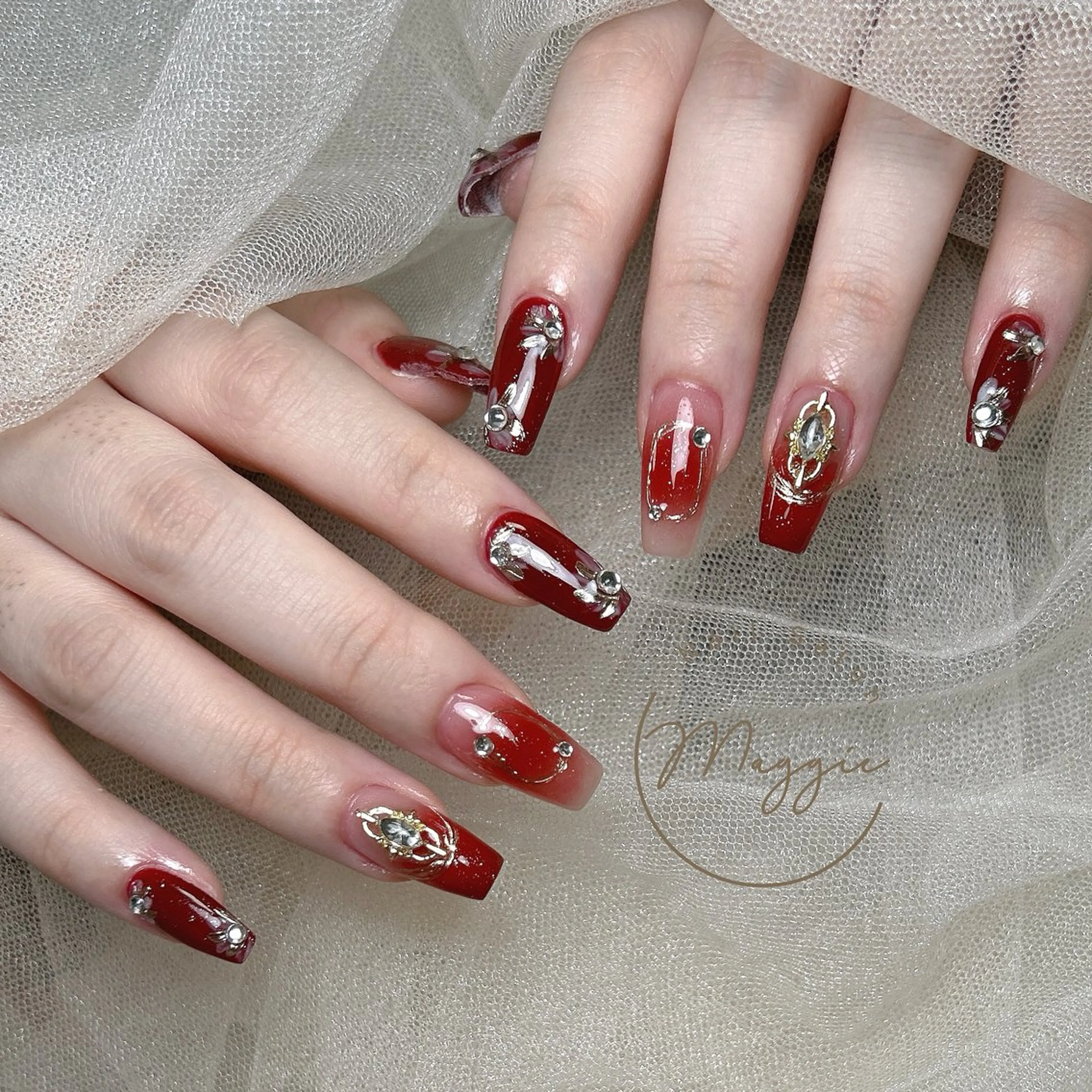 ネイル Maggie Nail🦩のネイルデザイン