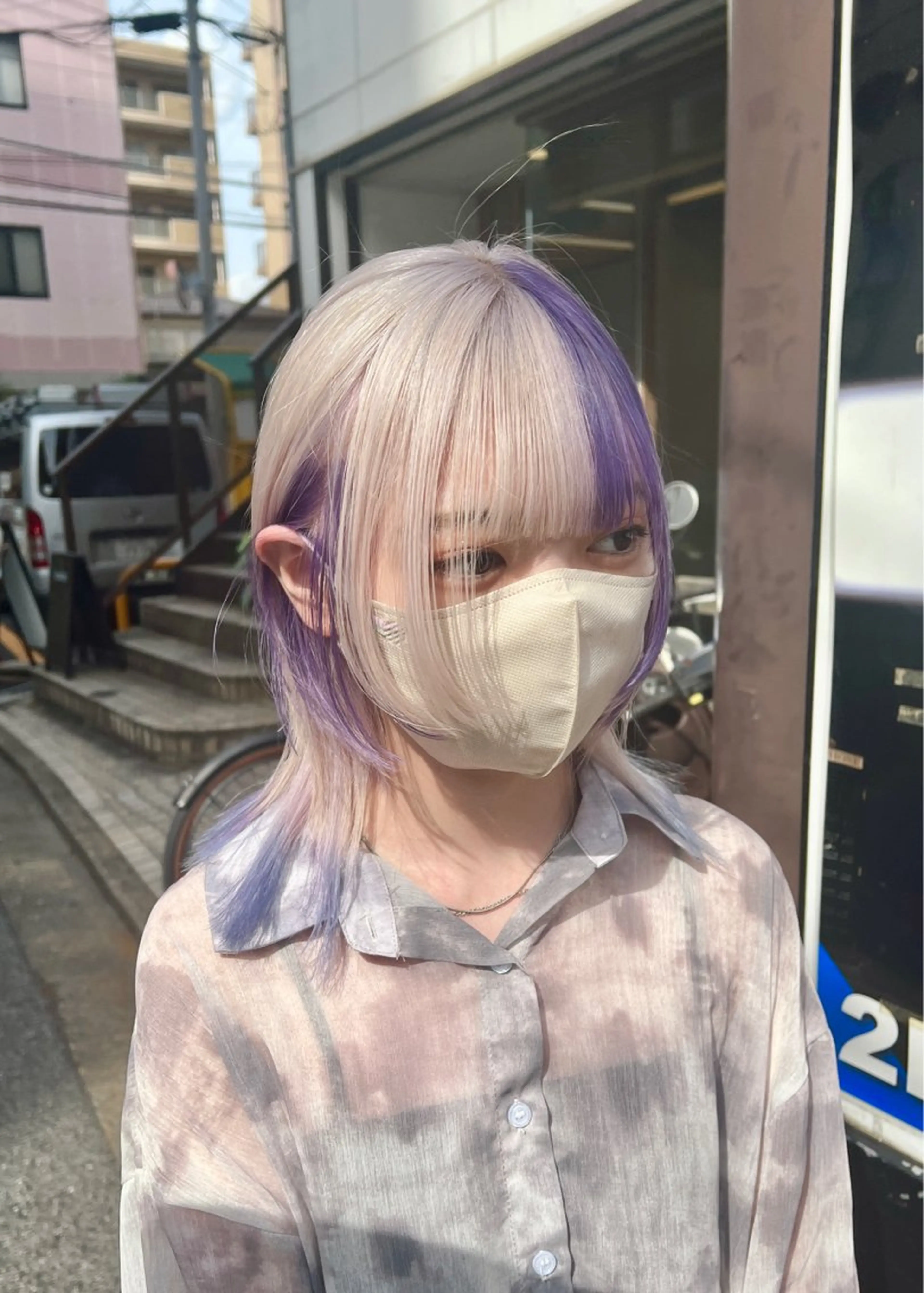 ショート カラー SALOWIN柏Suite所属・ブリーチ毛の縮毛矯正 ハイトーン/岡本智樹のヘアスタイル