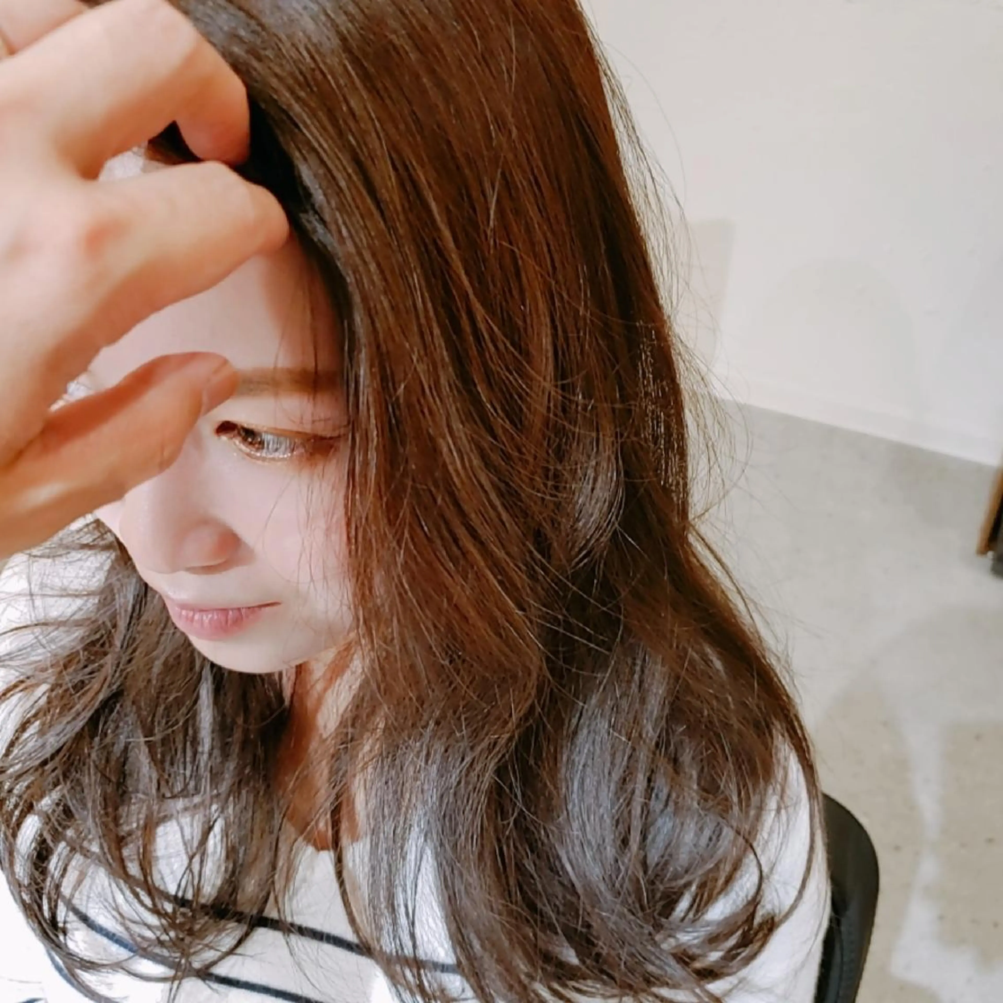 ヘアアレンジ ショート カラー かきあげバング 韓国風ヘア 🌈HMhair🌈 home池袋のヘアスタイル