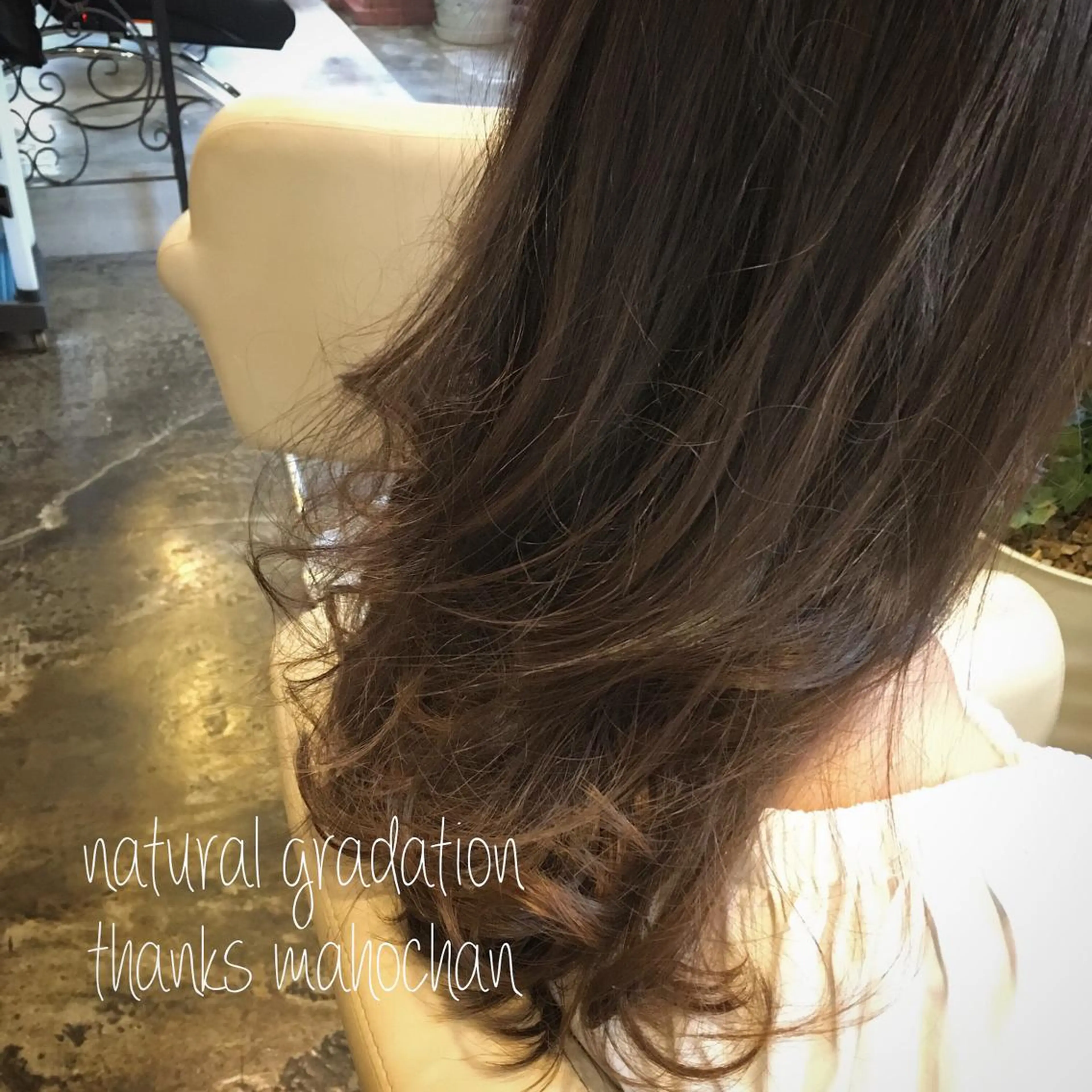 セミロング カラー パーマ ヘアアレンジ 表参道Lise おおいしおりのヘアスタイル