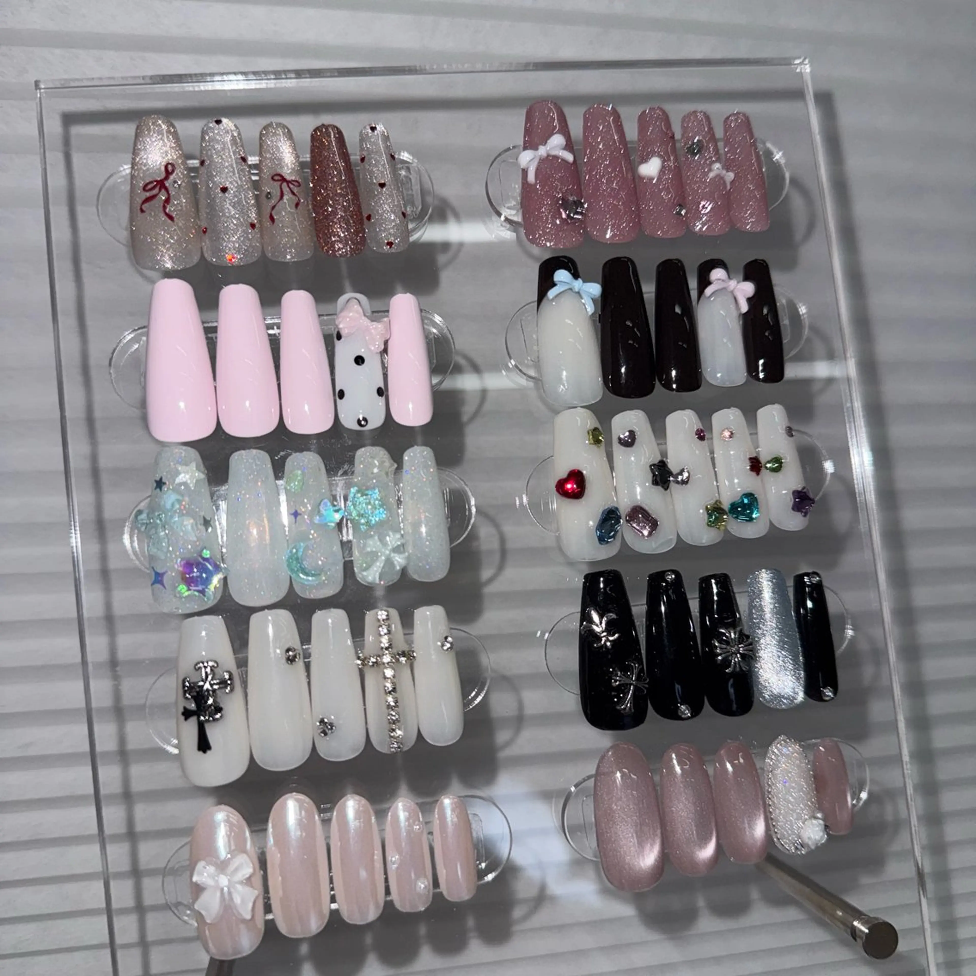 定額デザイン🖤🤍（新規オフあり）の写真