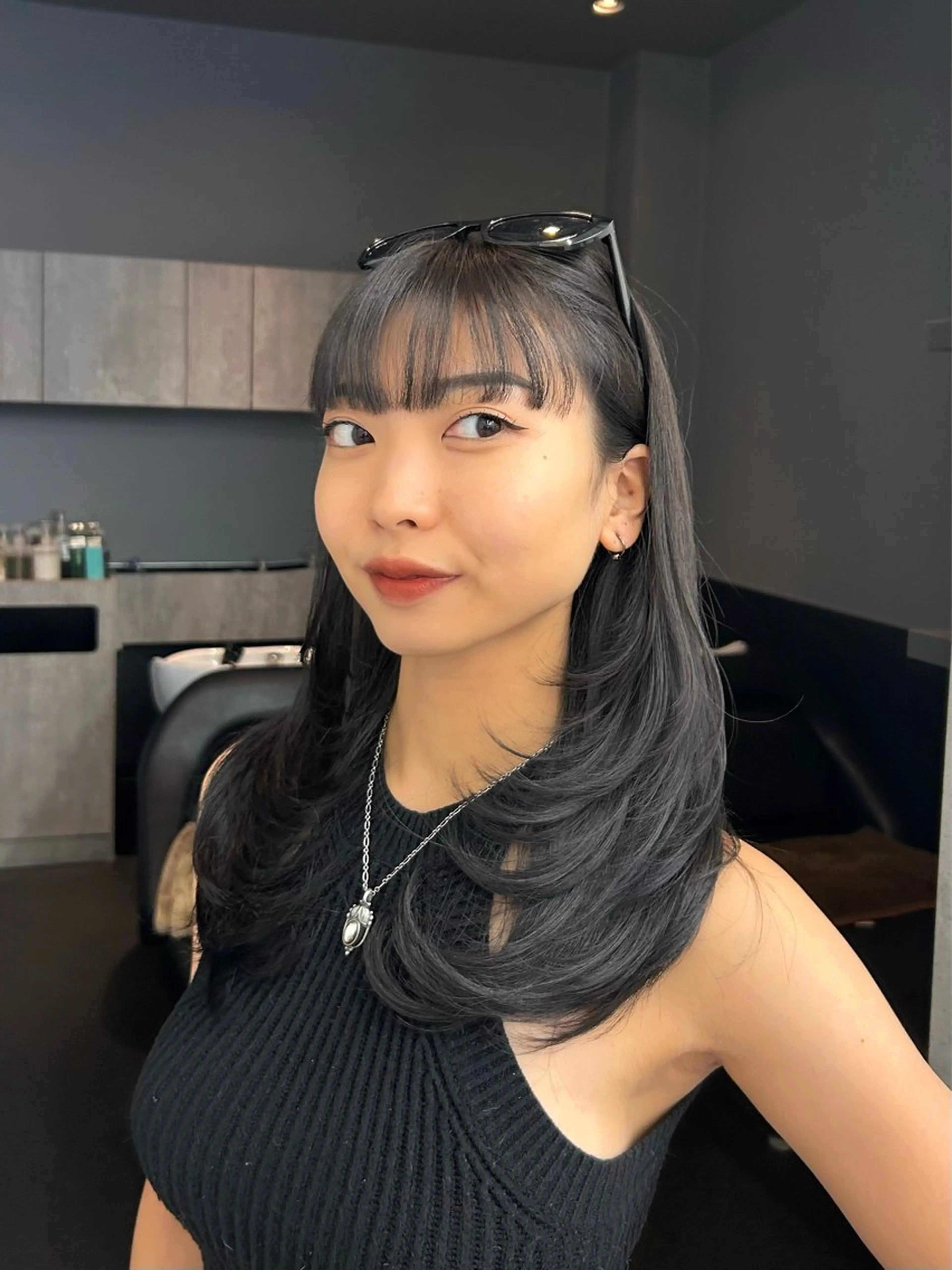 セミロング 大人レイヤー/艶美髪 🇺🇸TOMONAのヘアスタイル