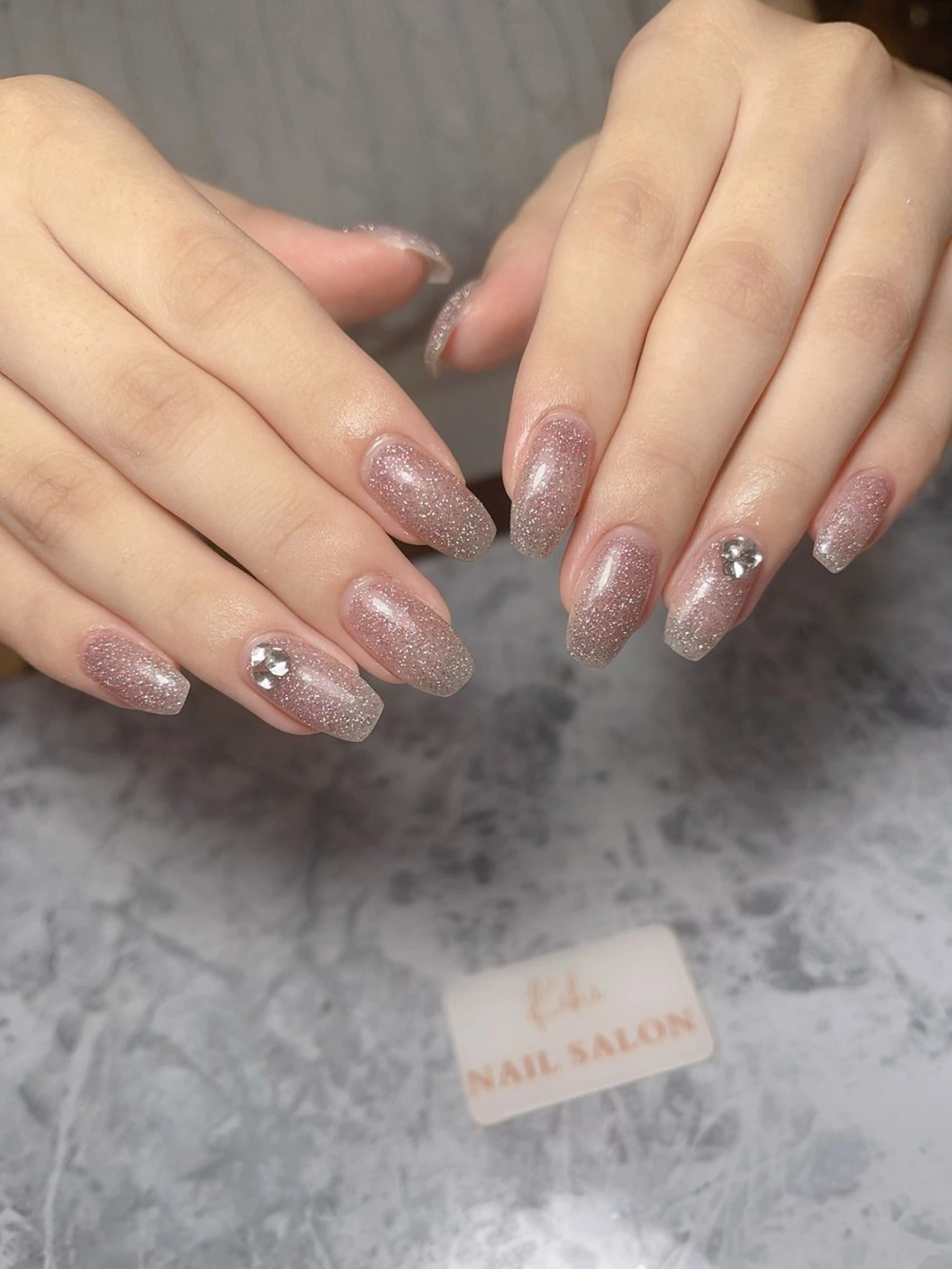 ネイル アートネイル フレンチネイル ジェルネイル グラデーション 韓国ネイル ハンドネイル 💕鈴木ユリ パラジェル/オフ無料のネイルデザイン