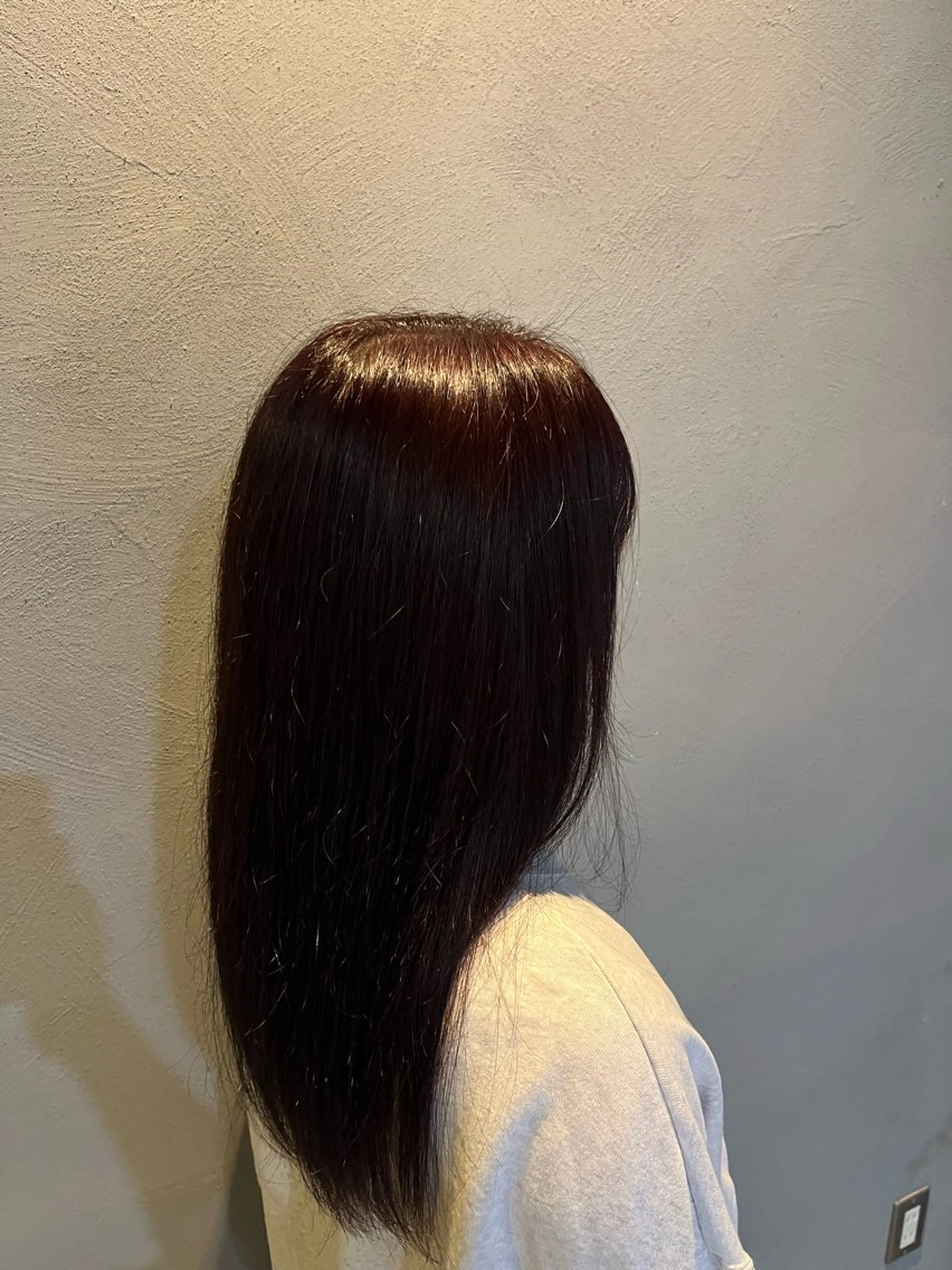 カラー ヘアカラー yuto /ブリーチ /艶カラー/縮毛矯正のヘアスタイル