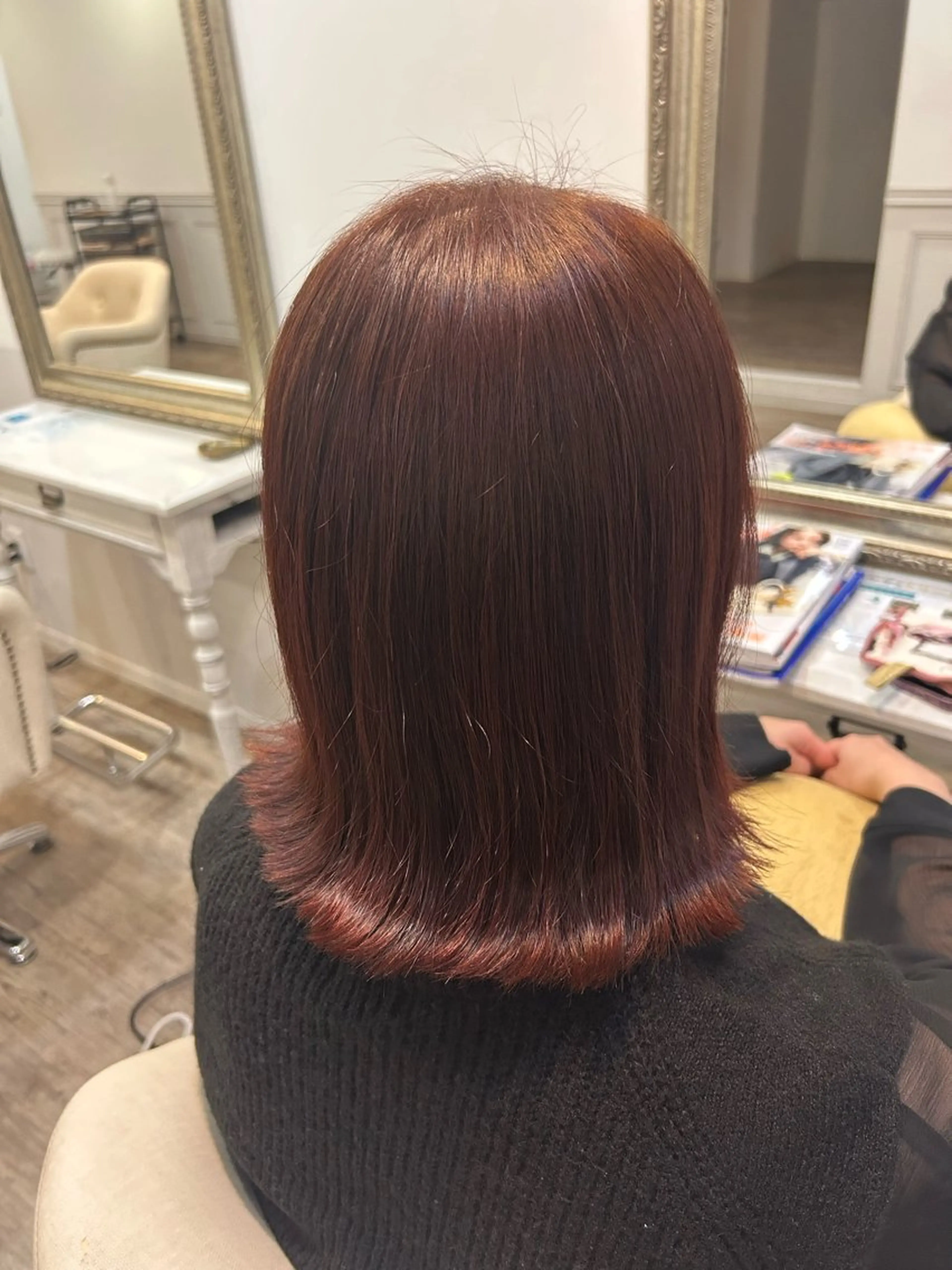 ミディアム カラー ヘアカラー roussy.所属・roussy. renkaのヘアスタイル