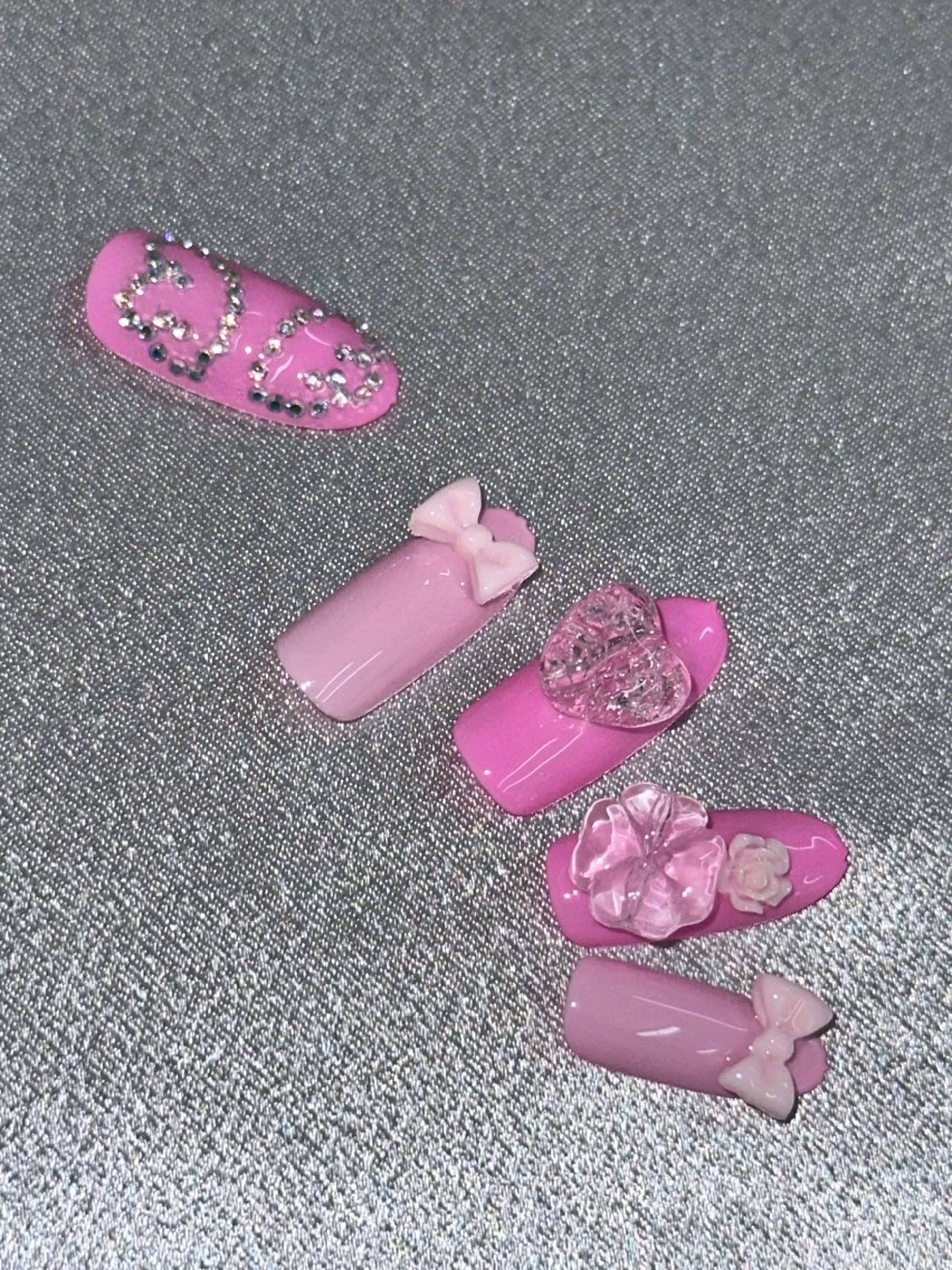 ネイル Lignal.liit【リグナルリット】所属・Lignalliit KANAKO🦭のネイルデザイン