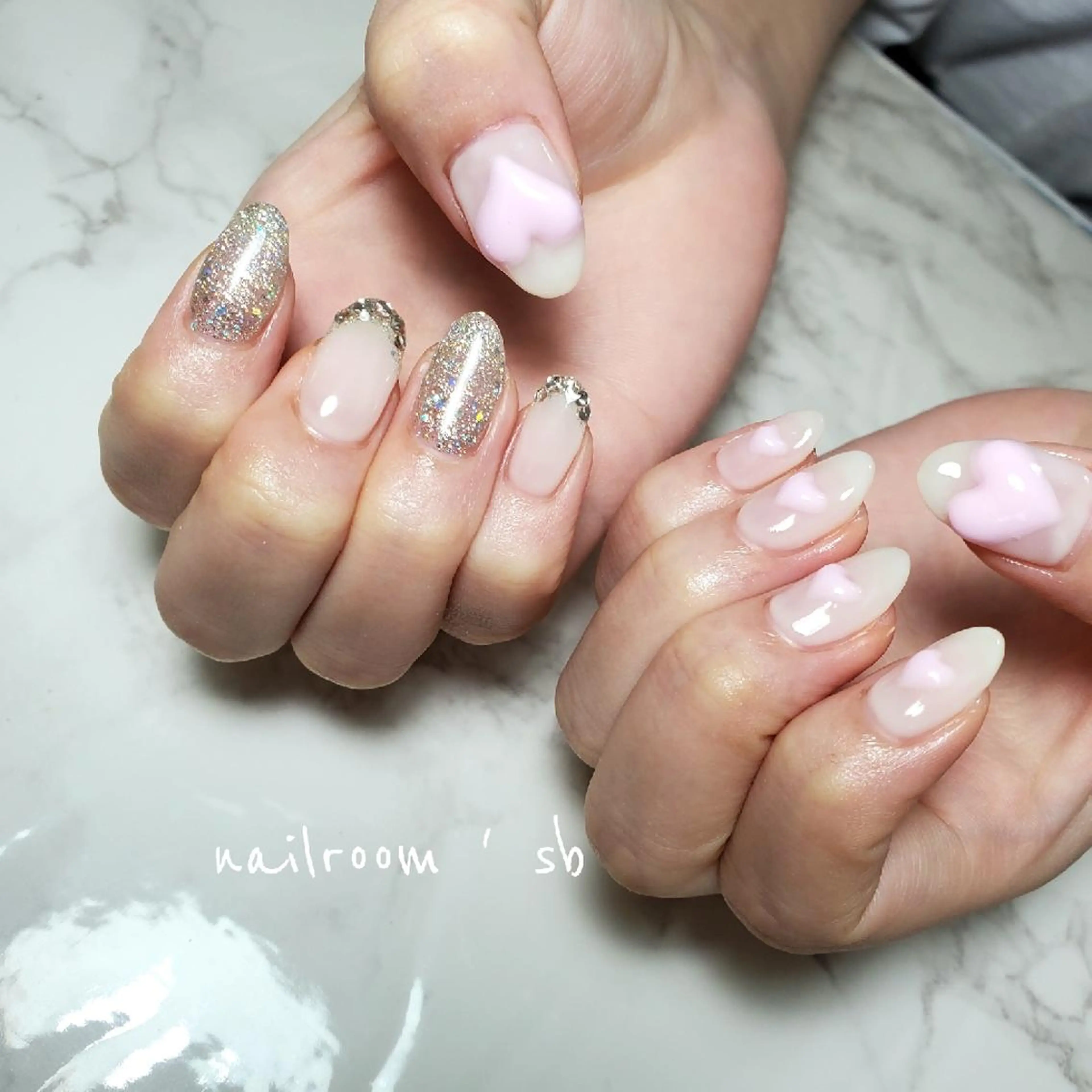 ネイル ハンドネイル nailroom‪ sb‪‪𓈒𓂂𓏸のネイルデザイン