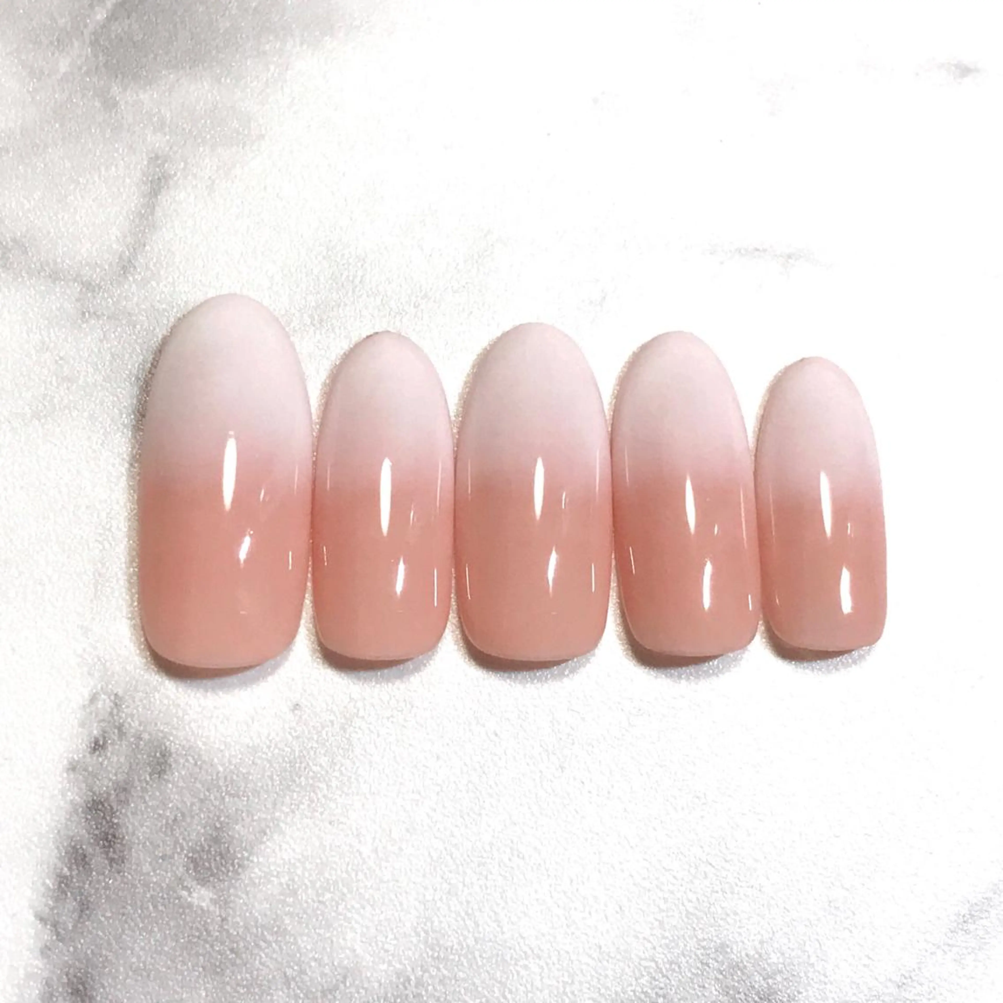 ネイル グラデーション ステラ marikominoのネイルデザイン