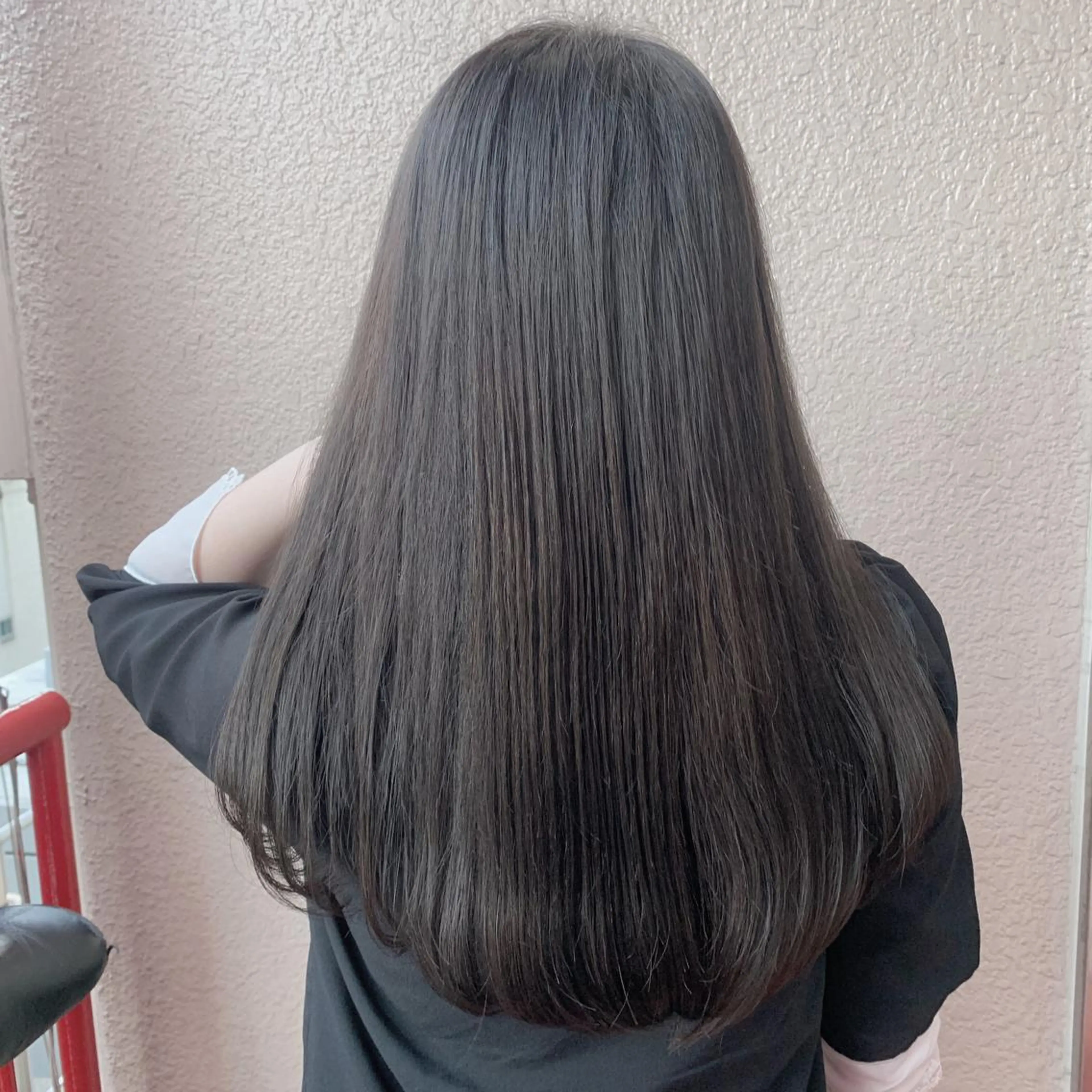 セミロング 淡色ふんわりhair 新宿satomiのヘアスタイル