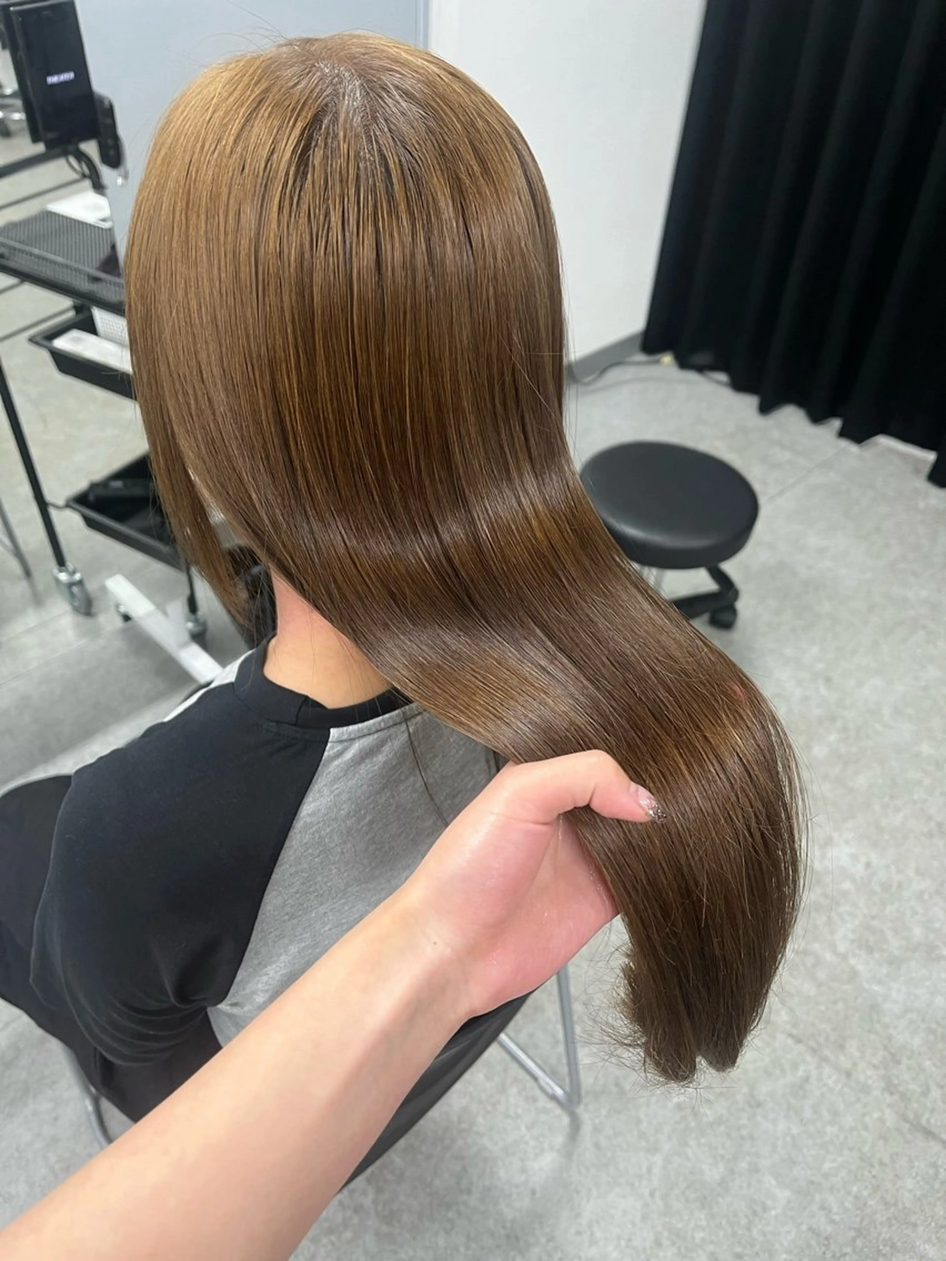 ロング カラー ベージュカラー 大人上品ベージュ 🎀HARUNAのヘアスタイル