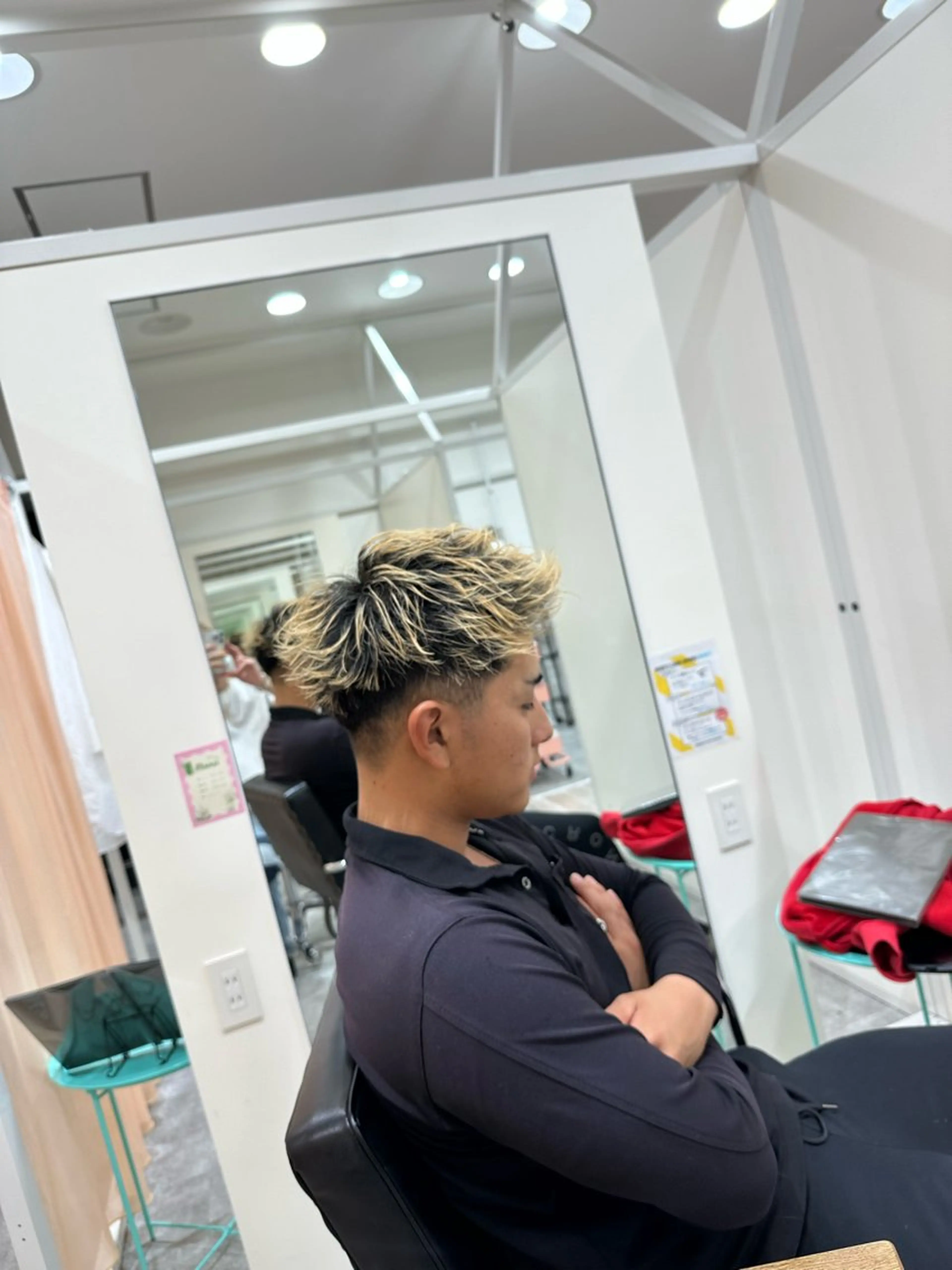 ショート メンズ Chere ore 新金岡所属・ツイスパ/フェード /辻諒哉のヘアスタイル