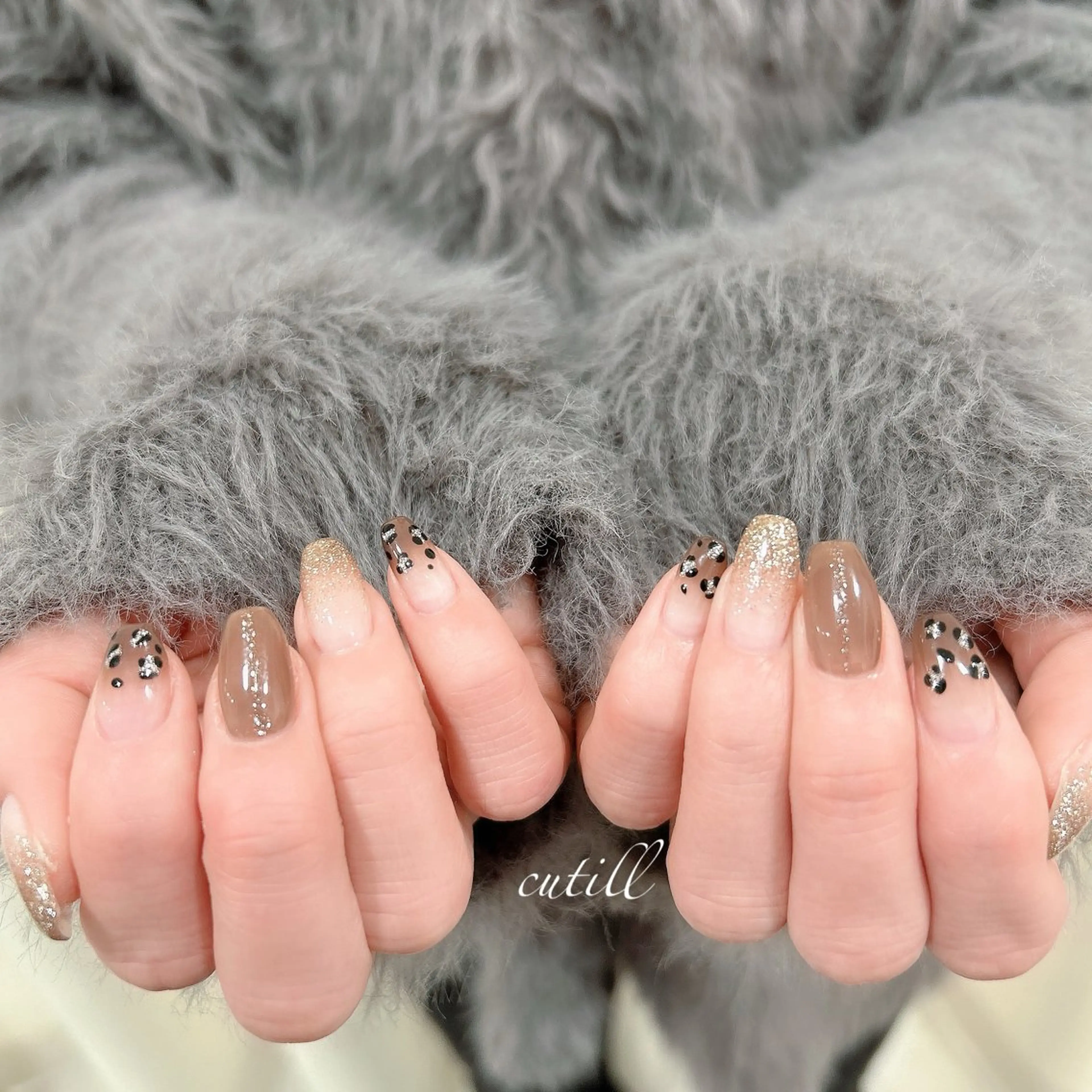 ミディアム Erina Sのネイルデザイン