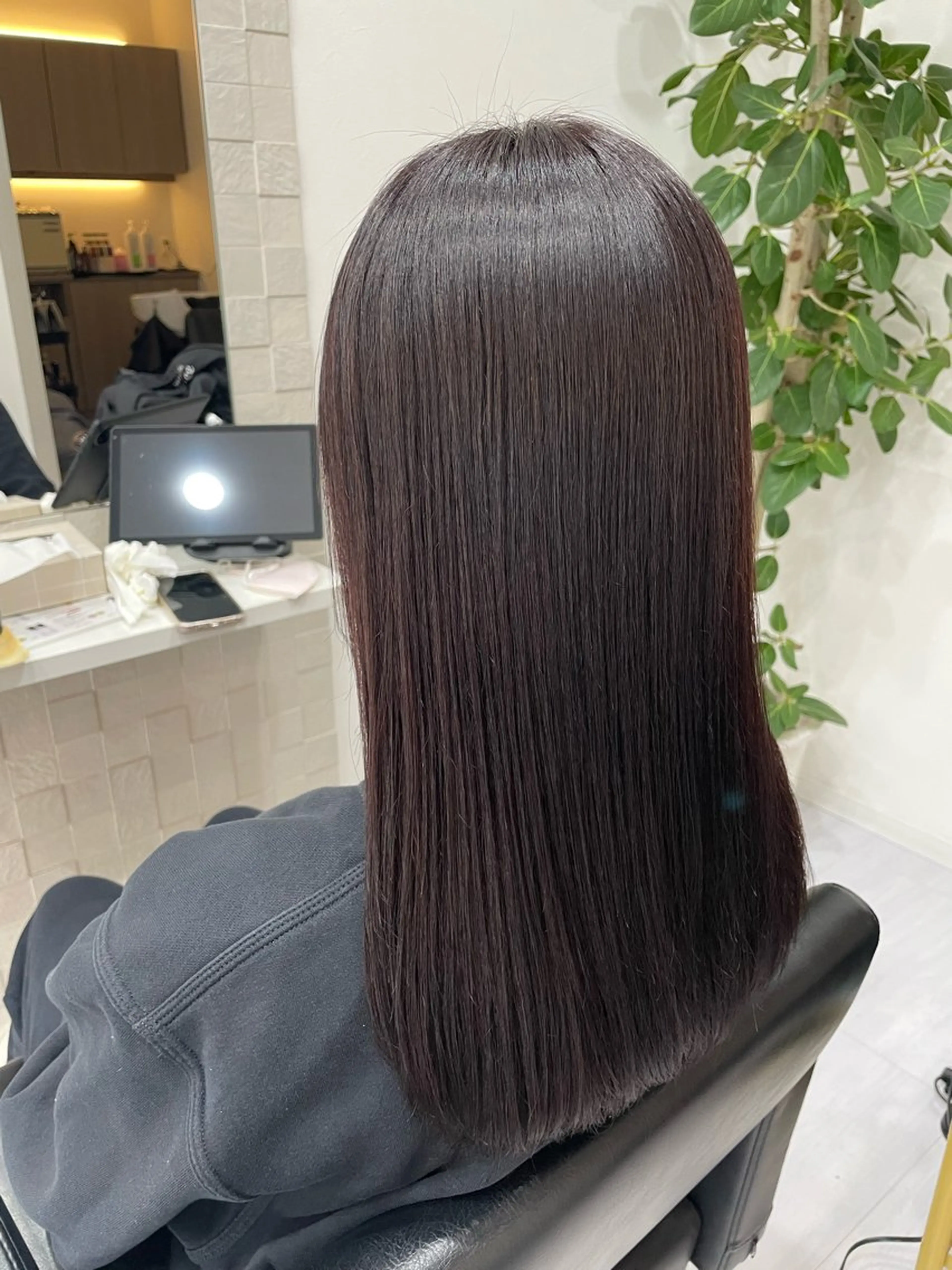 セミロング カラー レッドカラー ヘアカラー トリートメント 🎀豊橋/豊川🎀 ハイトーンうらら🎀のヘアスタイル