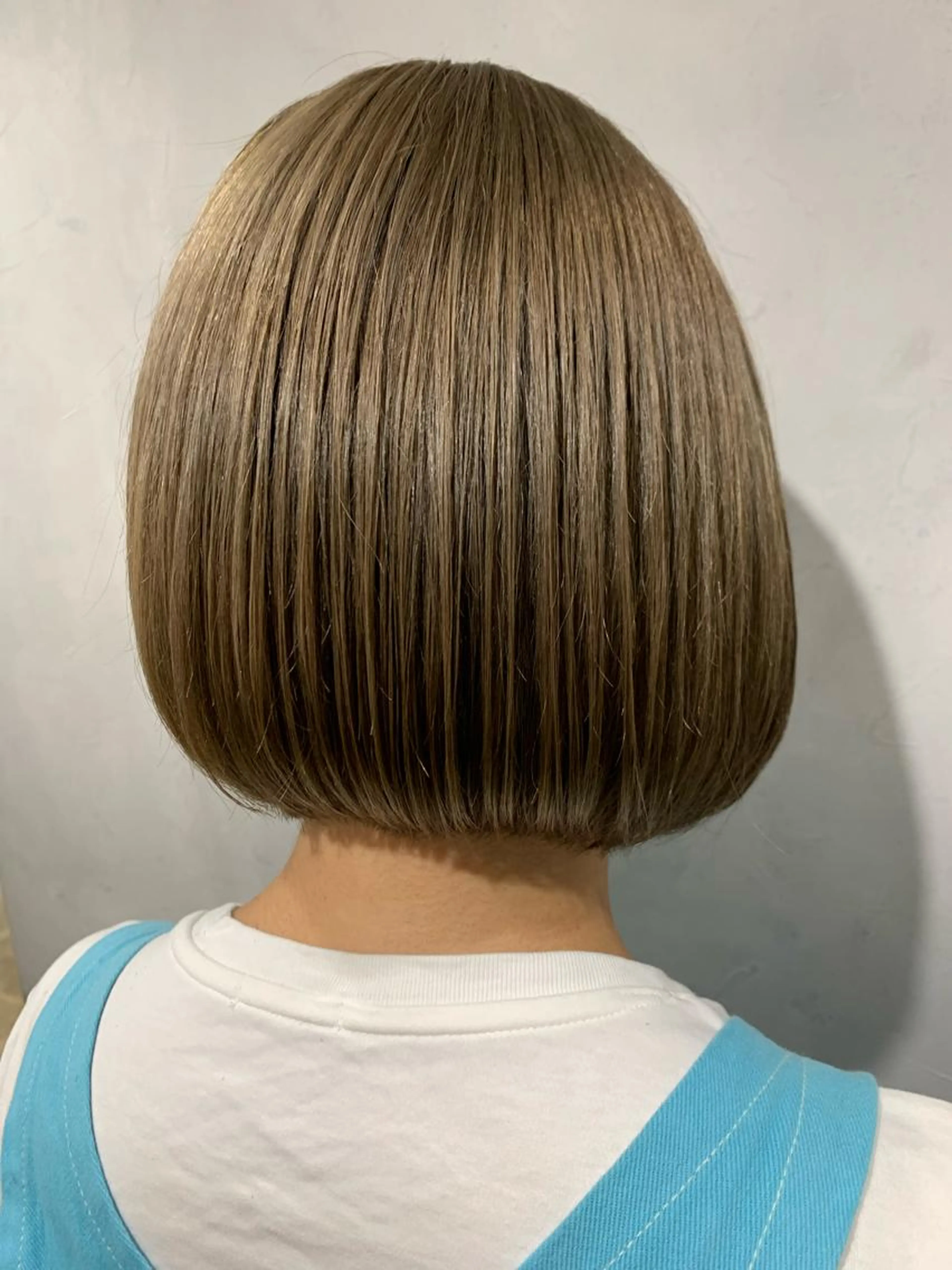 ❤️迷ったらこれ❤️イルミナカラー（リタッチ）＋デザインカット＋うる艶trの写真