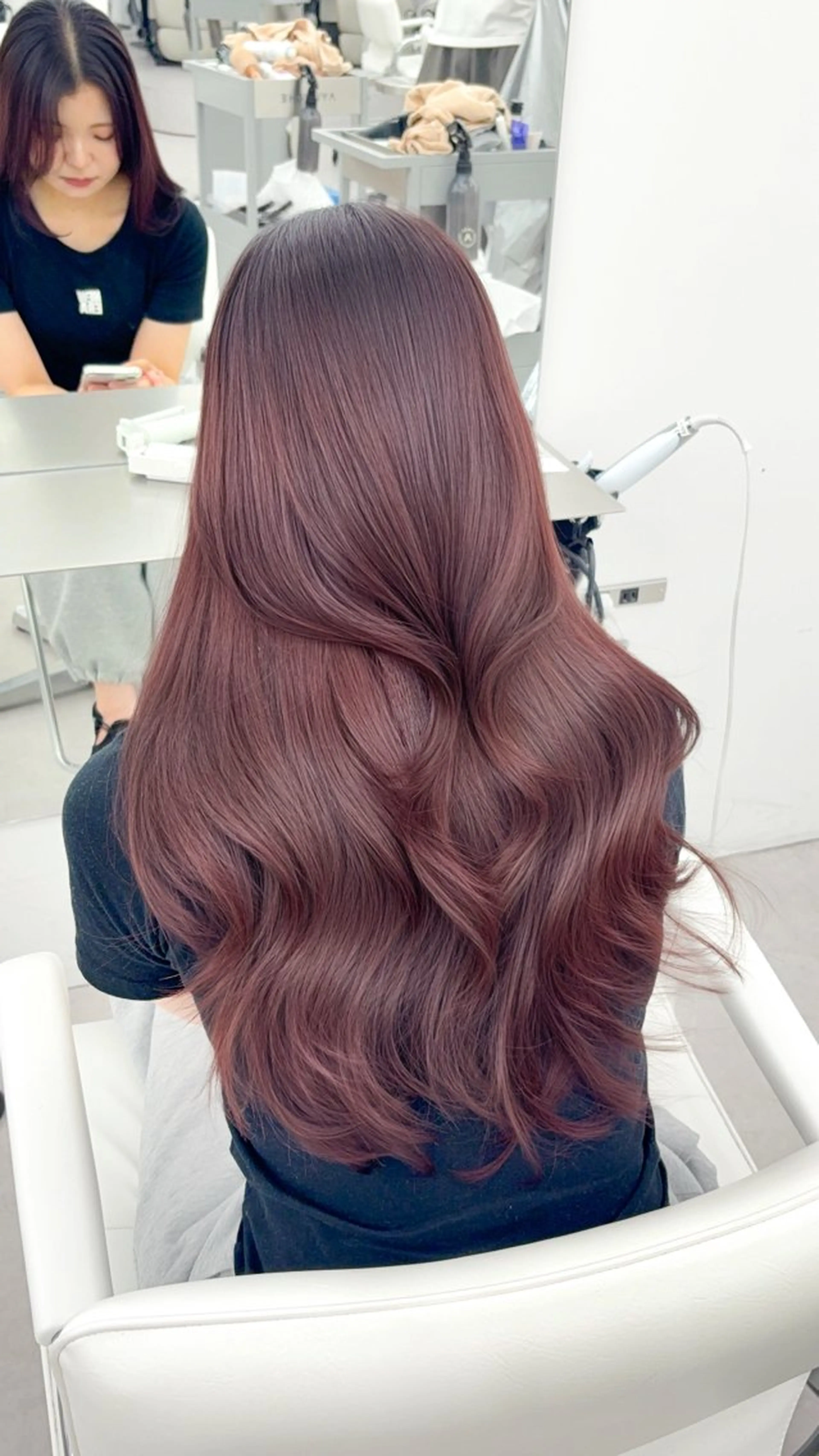 ロング カット ヘアカラー トリートメント 韓国ヘア/レイヤー/ 顔まわり足立遥奈のヘアスタイル