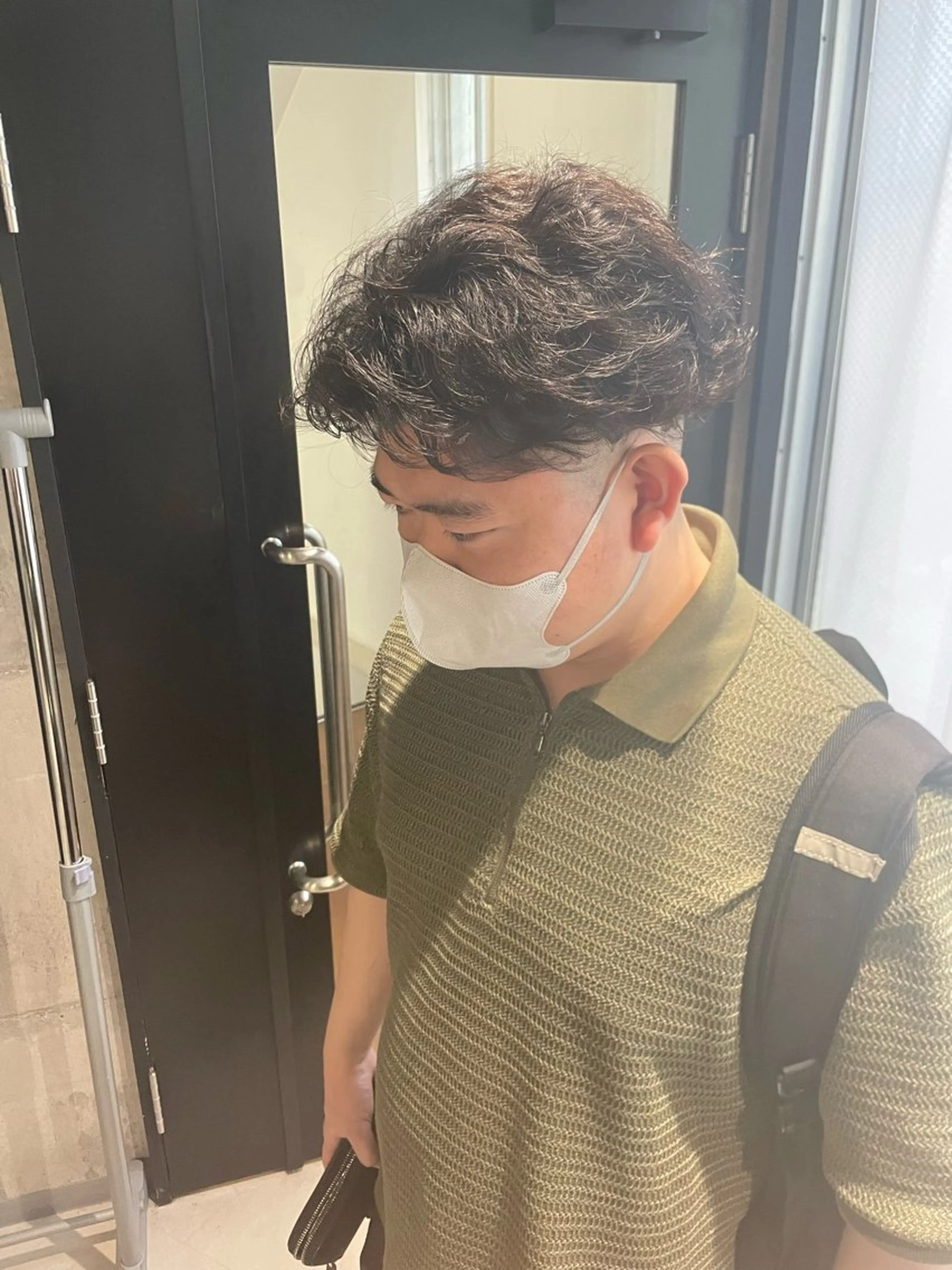 パーマ メンズ フェードカット メンズパーマ 髪質改善/美髪カラー Hiroakiのヘアスタイル