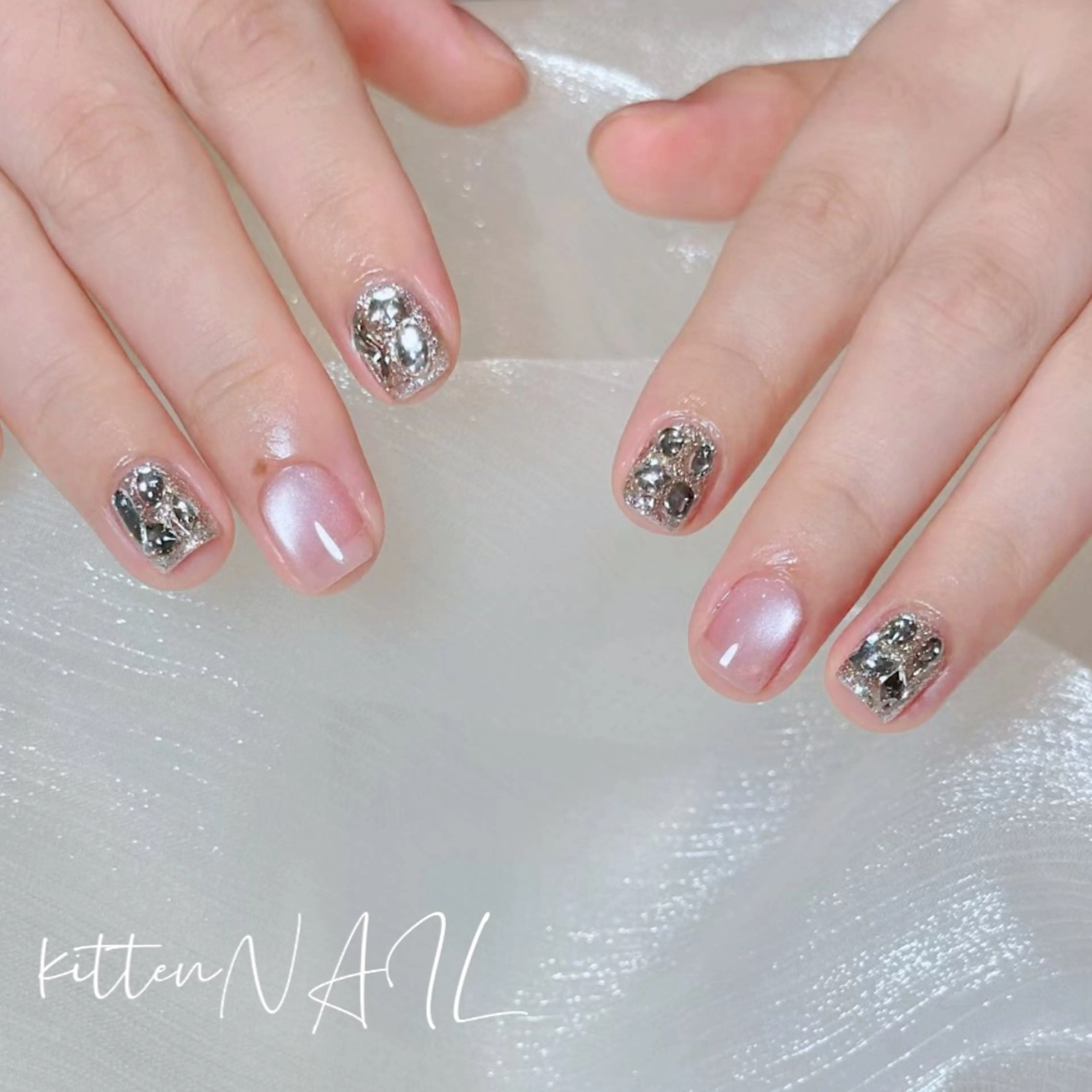 ネイル ハンドネイル コネコ ネイルサロンのネイルデザイン