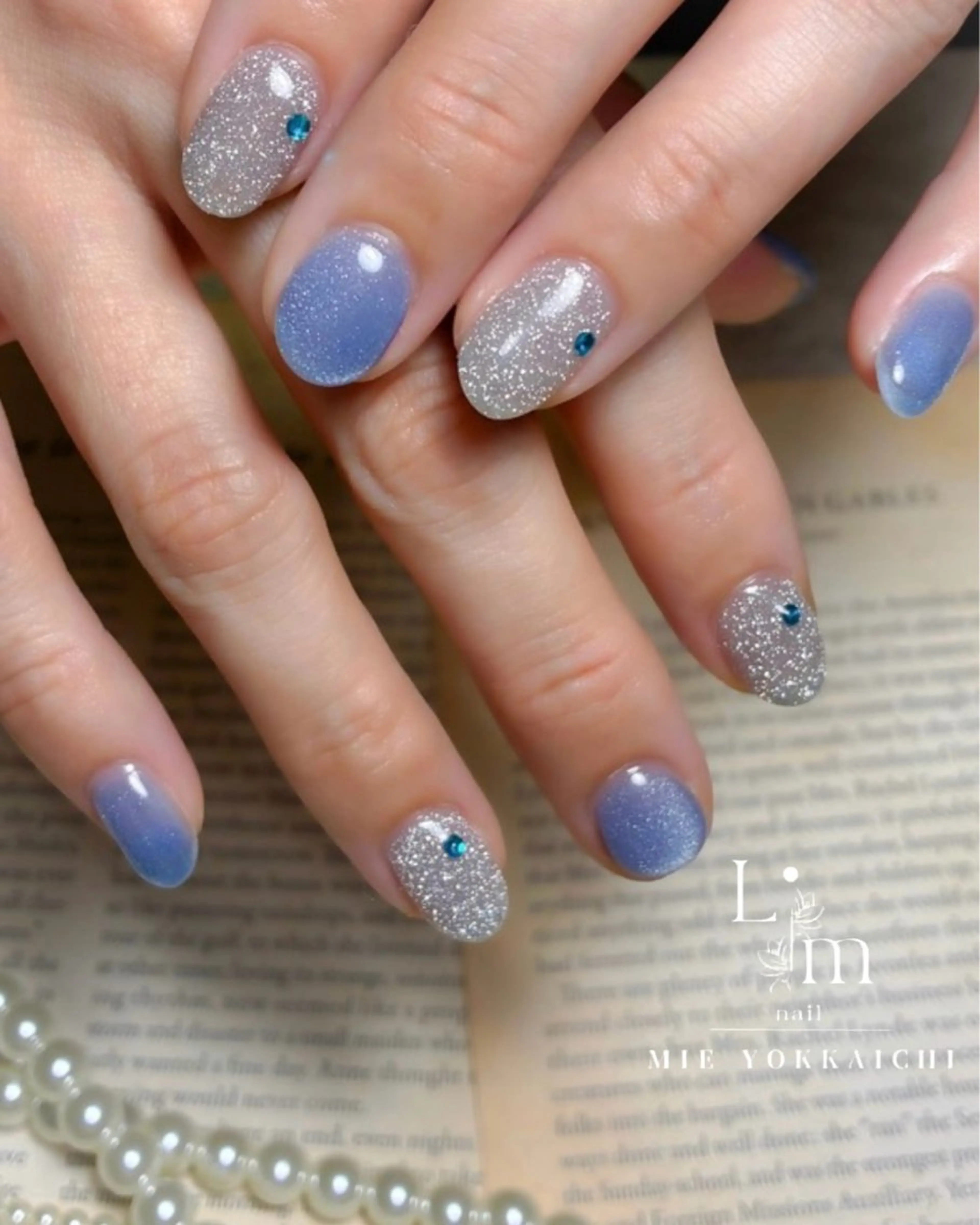 ネイル ブルー シンプルネイル ストーンネイル Li.m nail リム ネイルのネイルデザイン