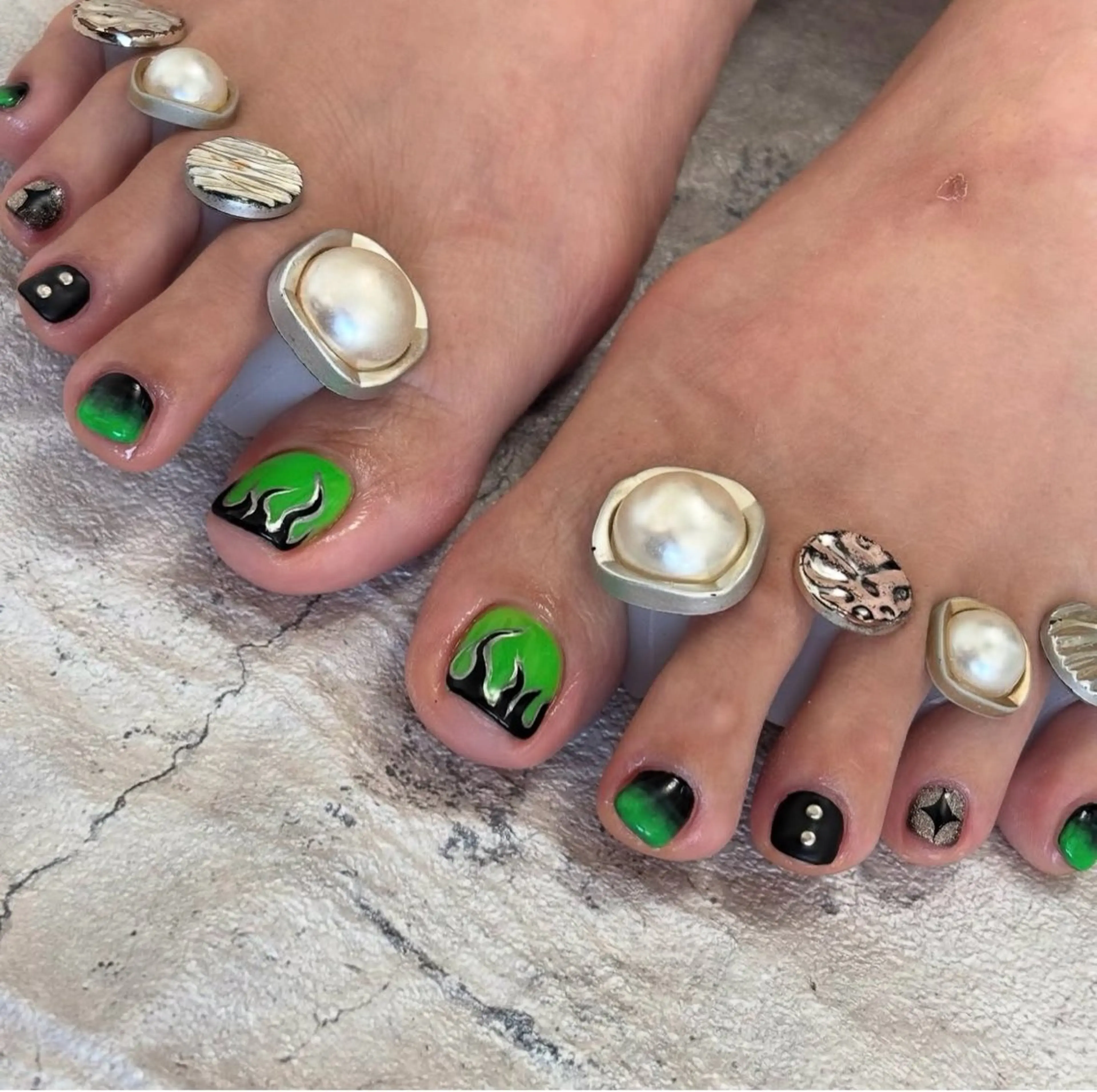 ショート MiRanda Nail所属・MiRanda 保坂 舞のネイルデザイン