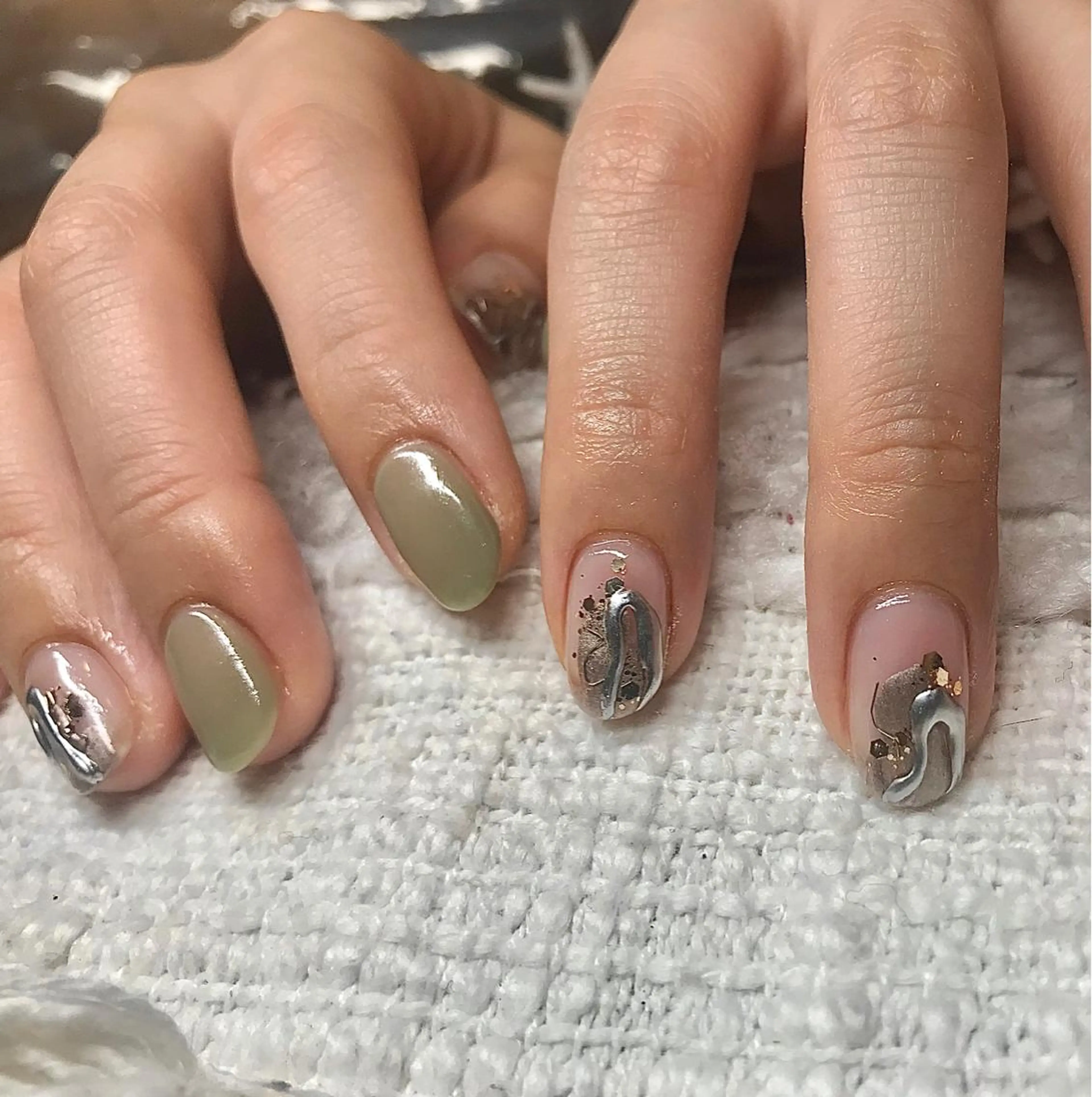 ショート カラー パーマ ヘアアレンジ ネイル マツエク・マツパ ピスタチオネイル nail&eye Aoのマツエク・マツパデザイン