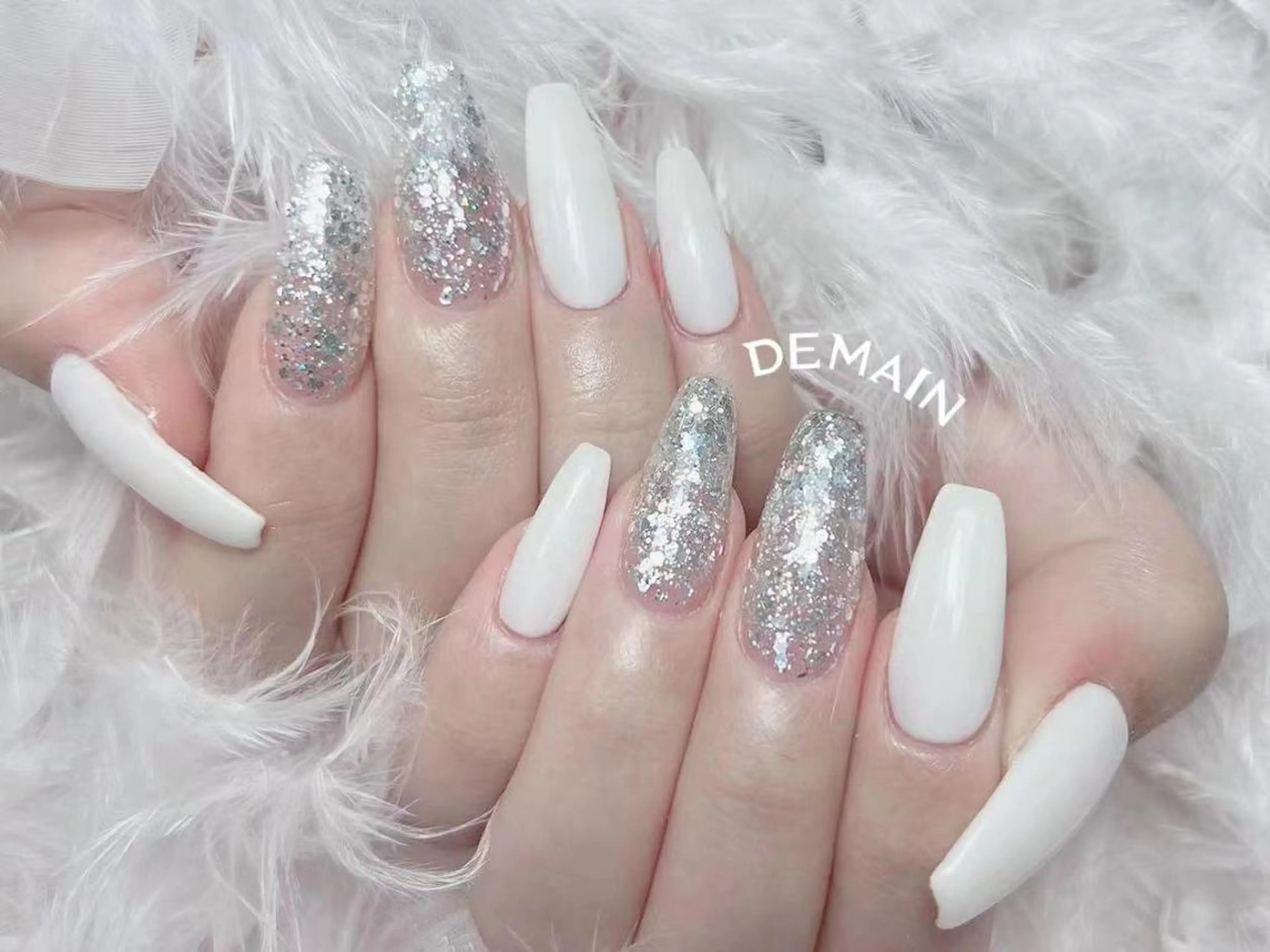 ネイル ハンドネイル DEMAIN- 🌹のネイルデザイン