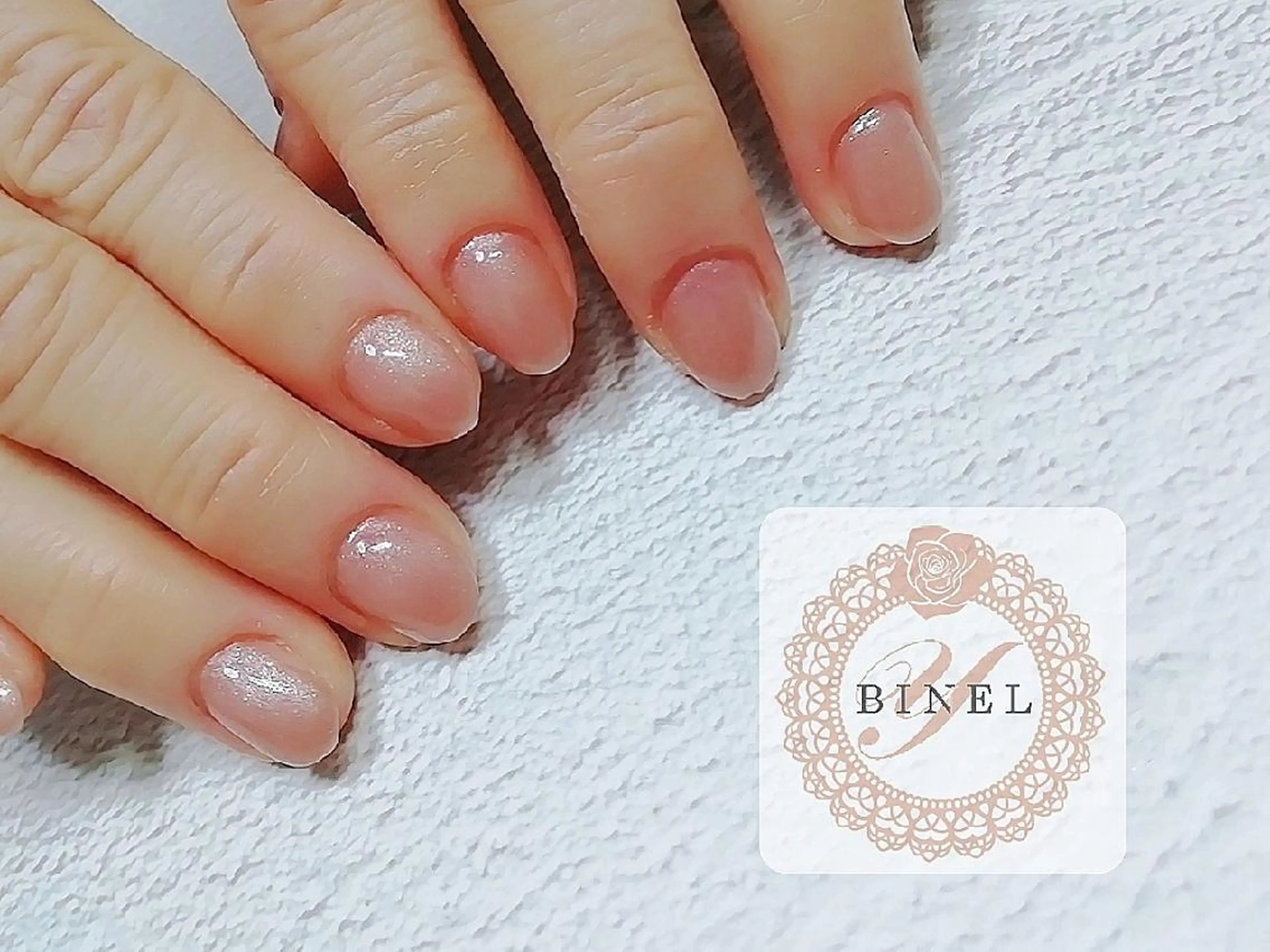 ネイル ワンカラーネイル ハンドネイル Nail Salon Y.BINELのネイルデザイン