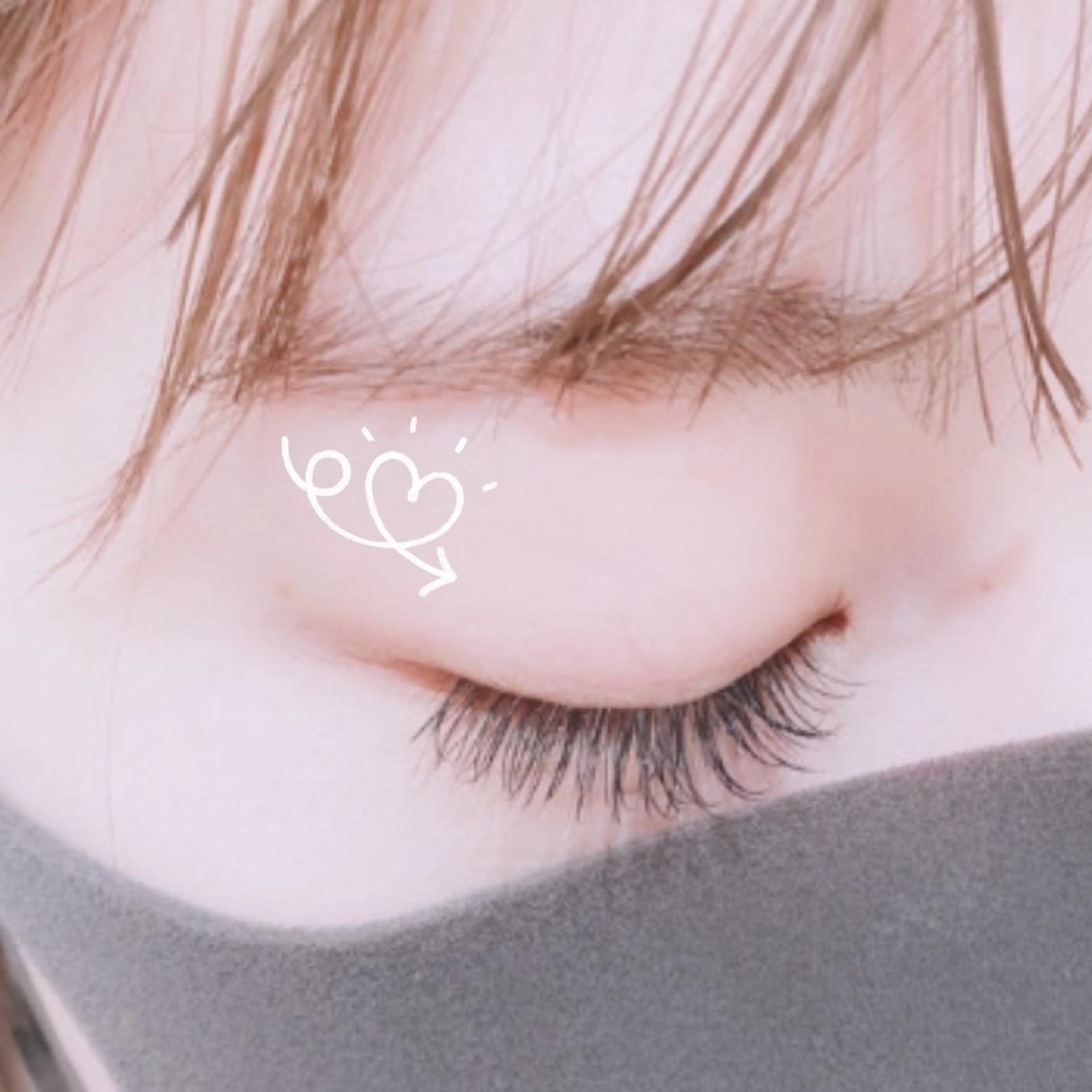 マツエク・マツパ 曲がる縮毛矯正 LIBER 　岩名のヘアスタイル